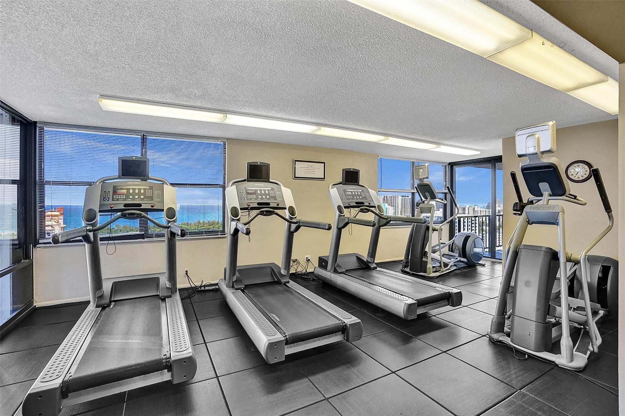 936 Intracoastal Drive 10e, Fort Lauderdale, FL 33304 — photo 47 of 58