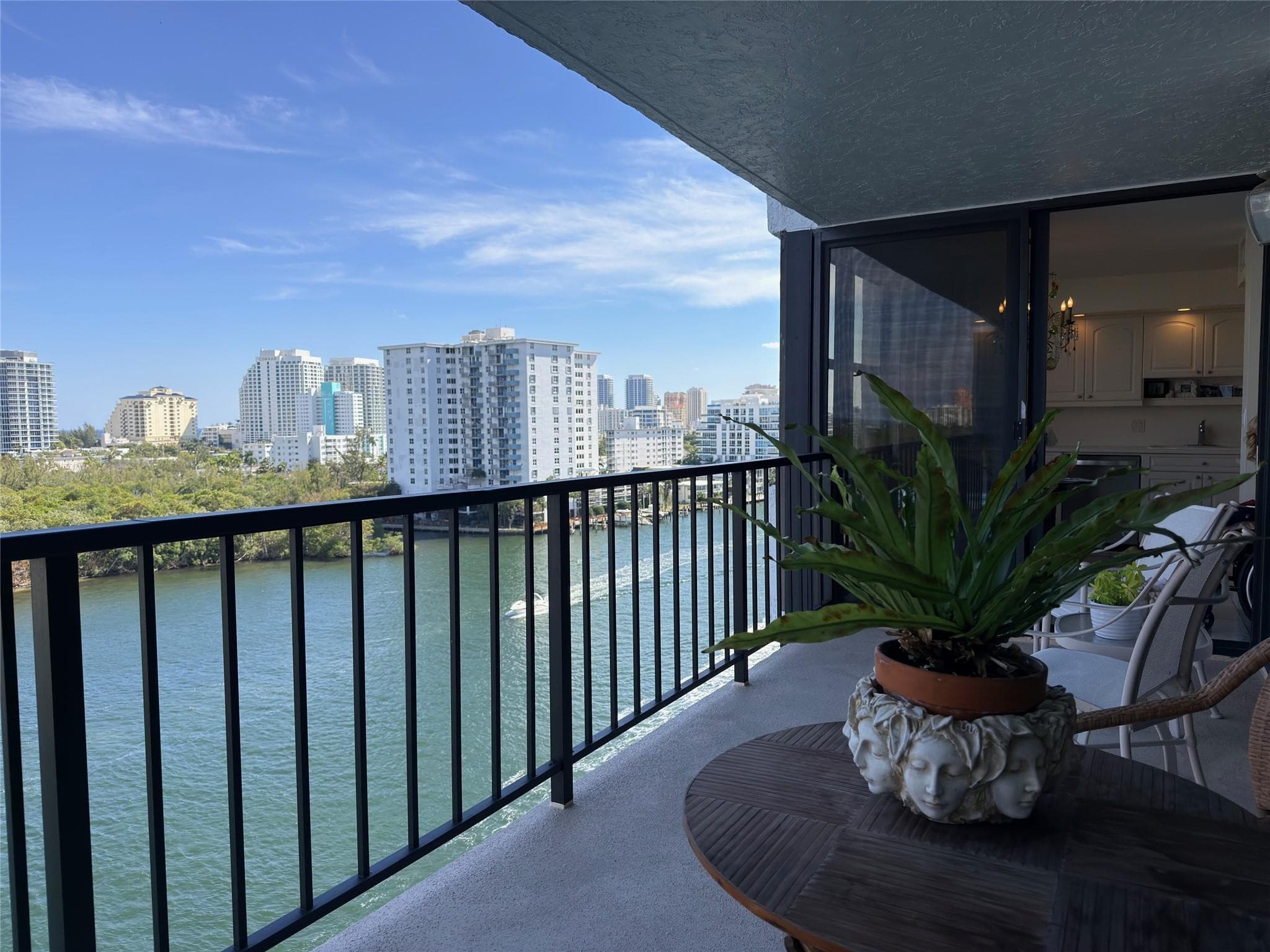 936 Intracoastal Drive 10e, Fort Lauderdale, FL 33304 — photo 56 of 58