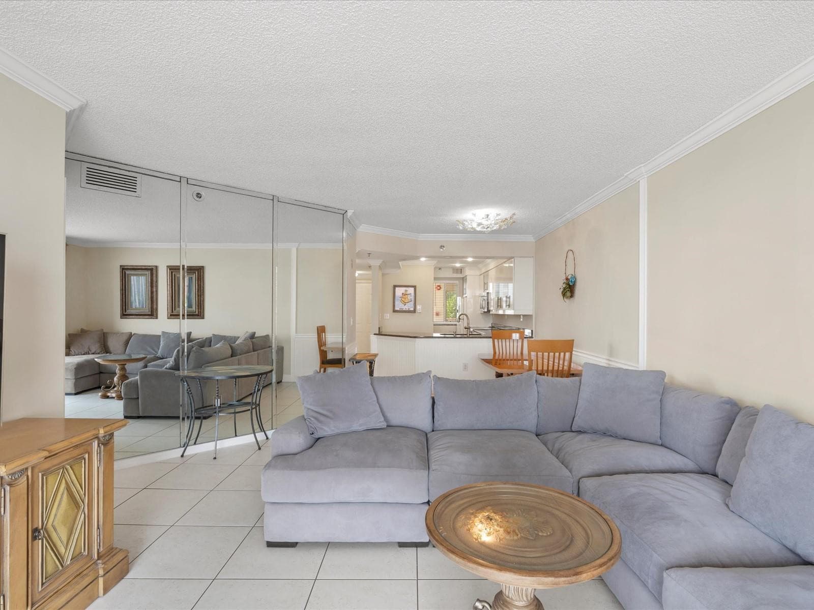 18260 N Bay Road 304, Sunny Isles Beach, FL 33160 — photo 4 of 53