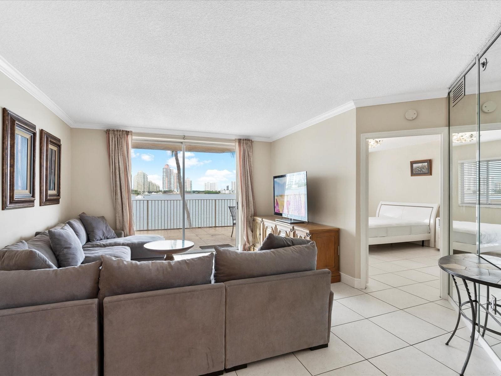 18260 N Bay Road 304, Sunny Isles Beach, FL 33160 — photo 23 of 53