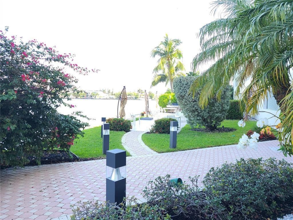 18260 N Bay Road 304, Sunny Isles Beach, FL 33160 — photo 45 of 53