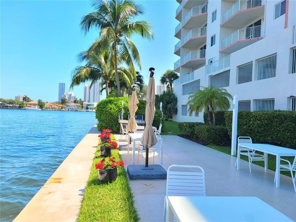 18260 N Bay Road 304, Sunny Isles Beach, FL 33160 — photo 53 of 53