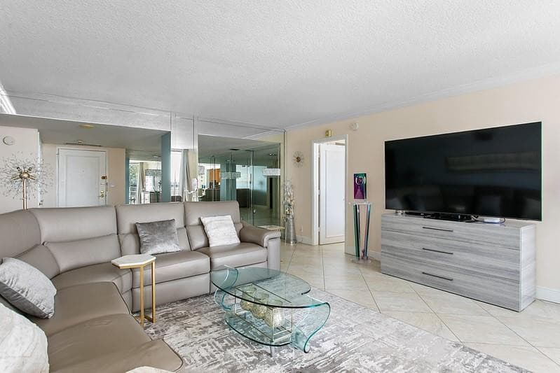 1010 S Ocean Boulevard 602, Pompano Beach, FL 33062 — photo 3 of 46