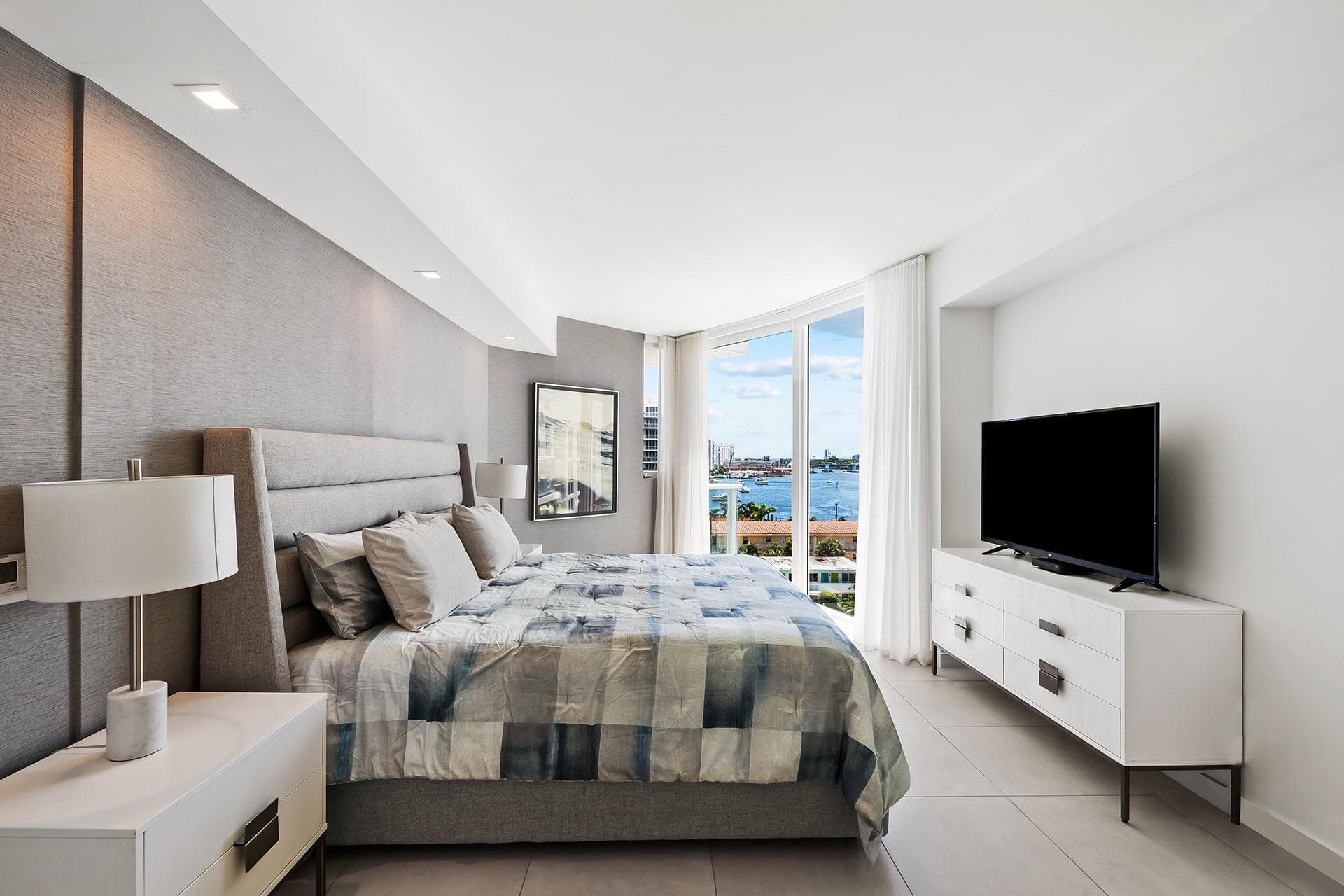 401 N Birch Road 700, Fort Lauderdale, FL 33304 — photo 17 of 33