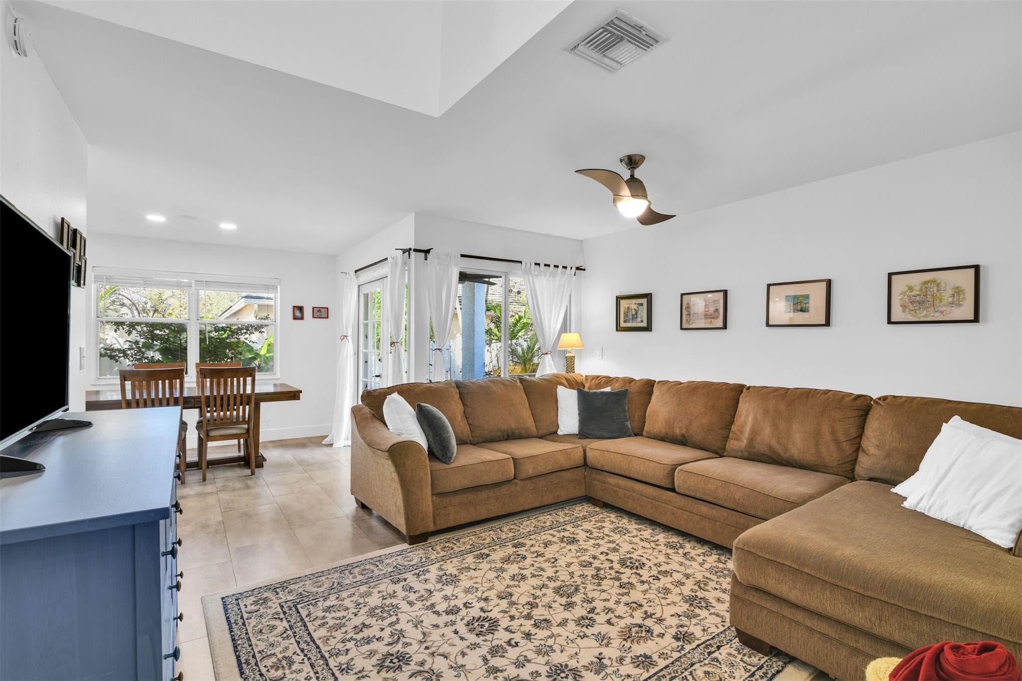 843 NW 98th Avenue, Plantation, FL 33324 — photo 2 of 56