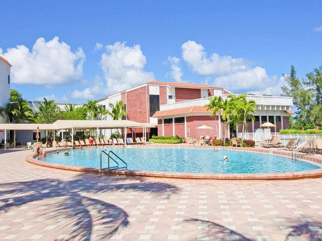 162 Grantham E 162, Deerfield Beach, FL 33442 — photo 25 of 56