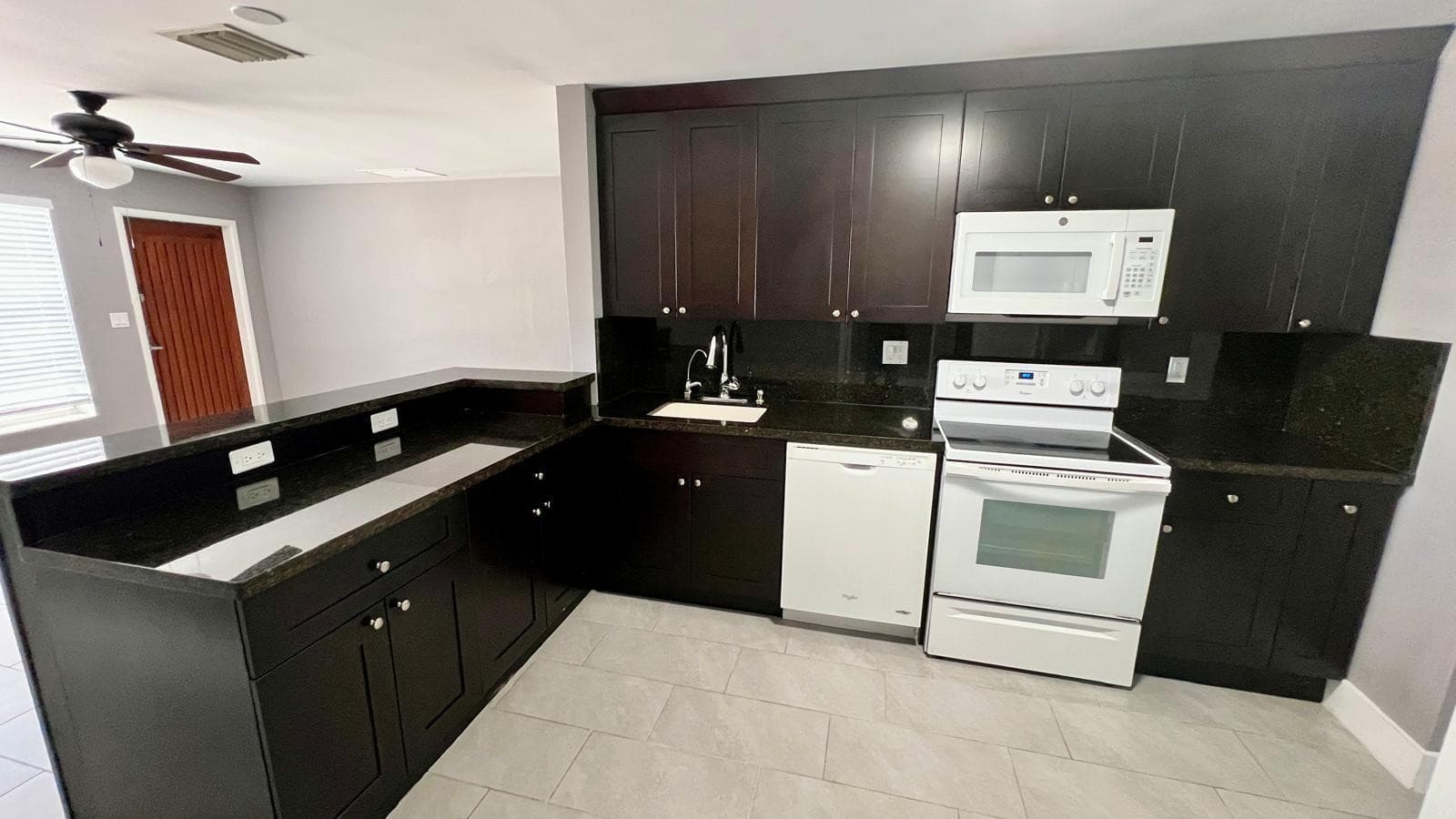 1120 NE 23rd Place, Pompano Beach, FL 33064 — photo 7 of 29