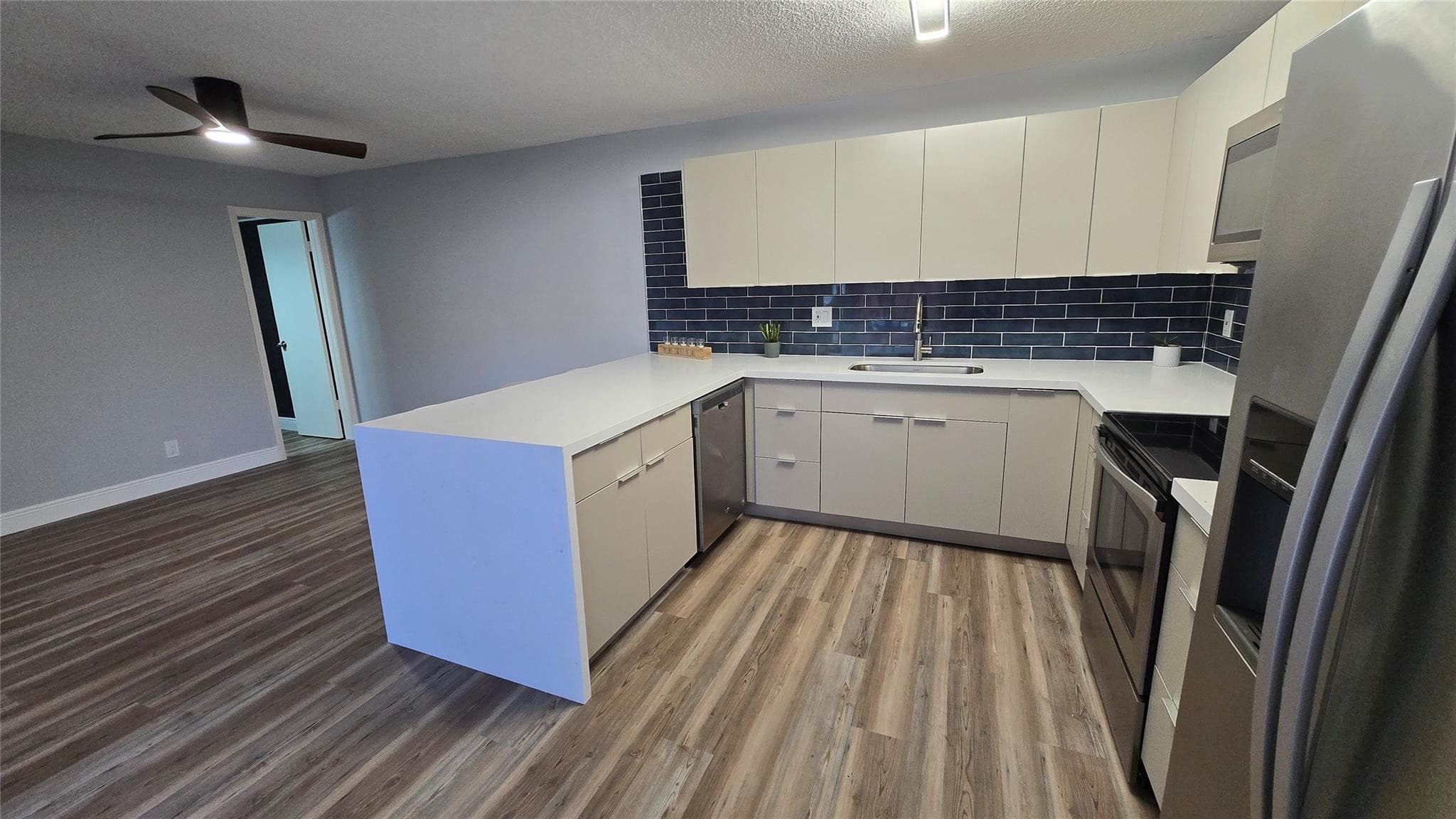 8900 SW 20th Place A, Davie, FL 33324 — photo 10 of 47