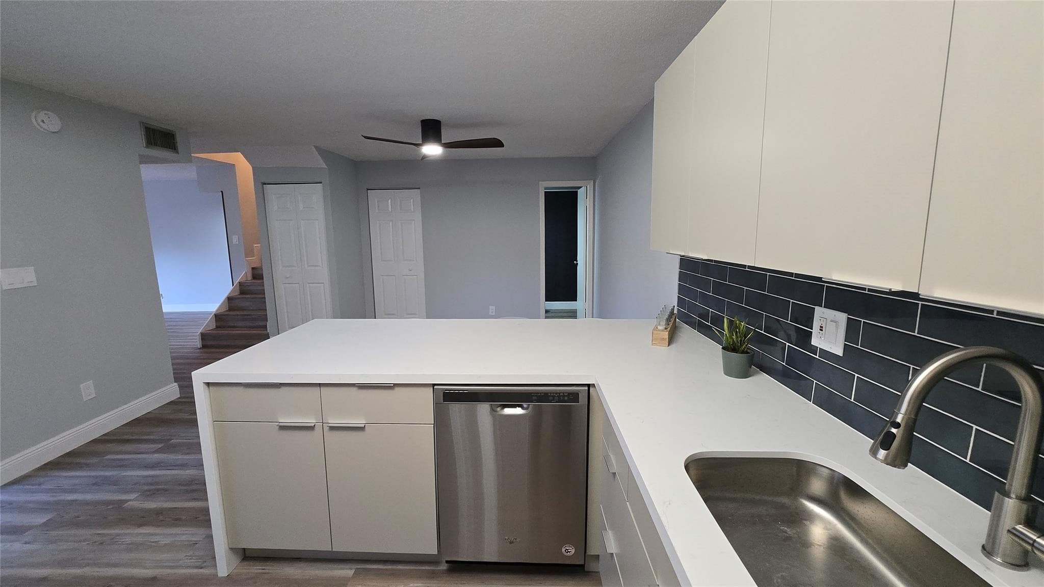 8900 SW 20th Place A, Davie, FL 33324 — photo 14 of 47