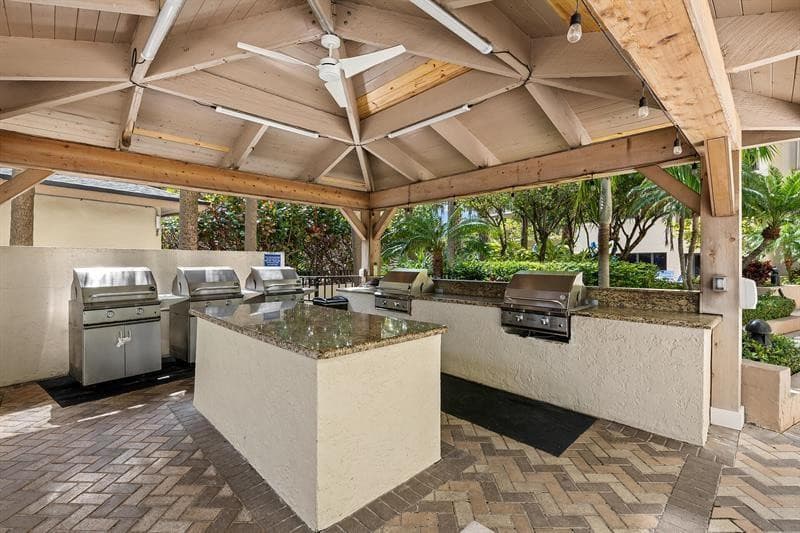1800 S Ocean Boulevard 410, Lauderdale-By-The-Sea, FL 33062 — photo 58 of 72