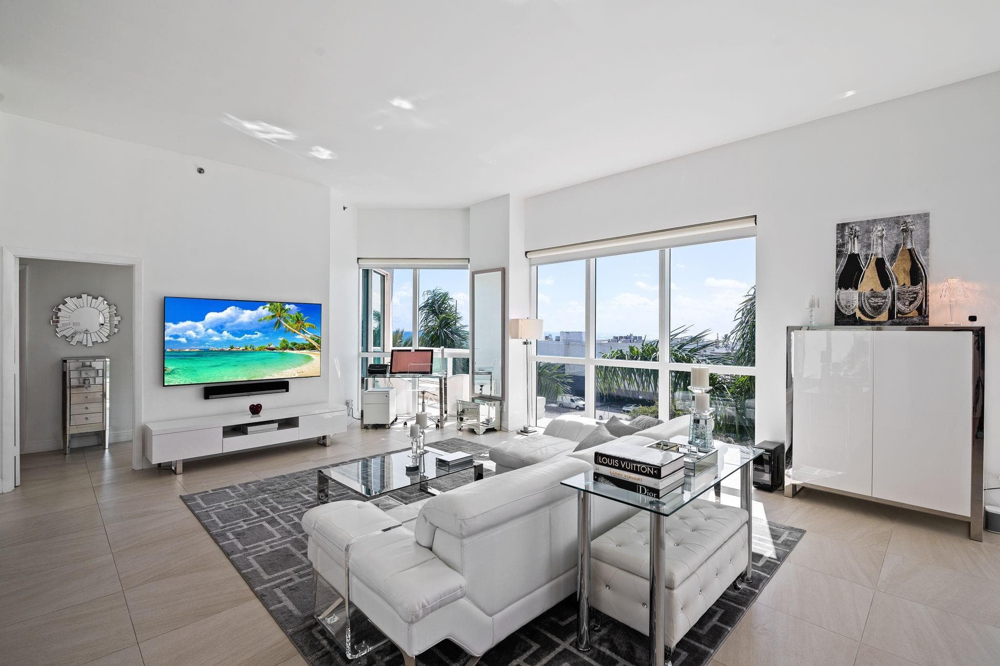 101 S Fort Lauderdale Beach Boulevard 607, Fort Lauderdale, FL 33316 — photo 1 of 34
