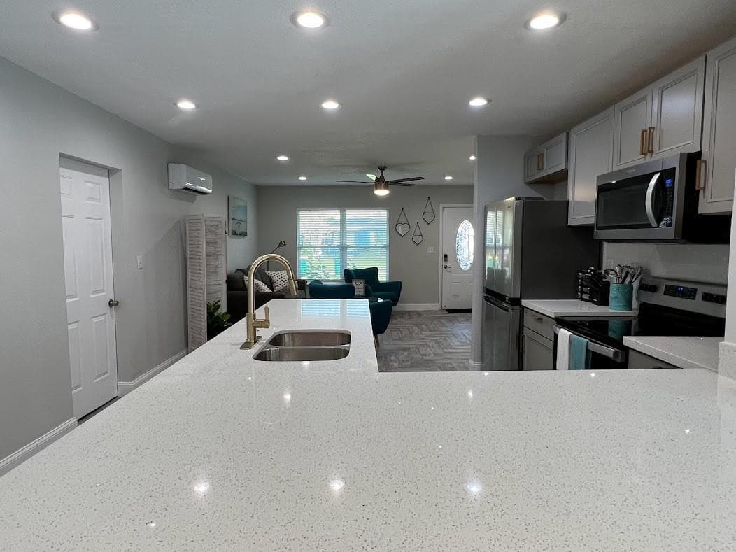 1810 Elizabeth Street, Melbourne, FL 32901 — photo 15 of 27