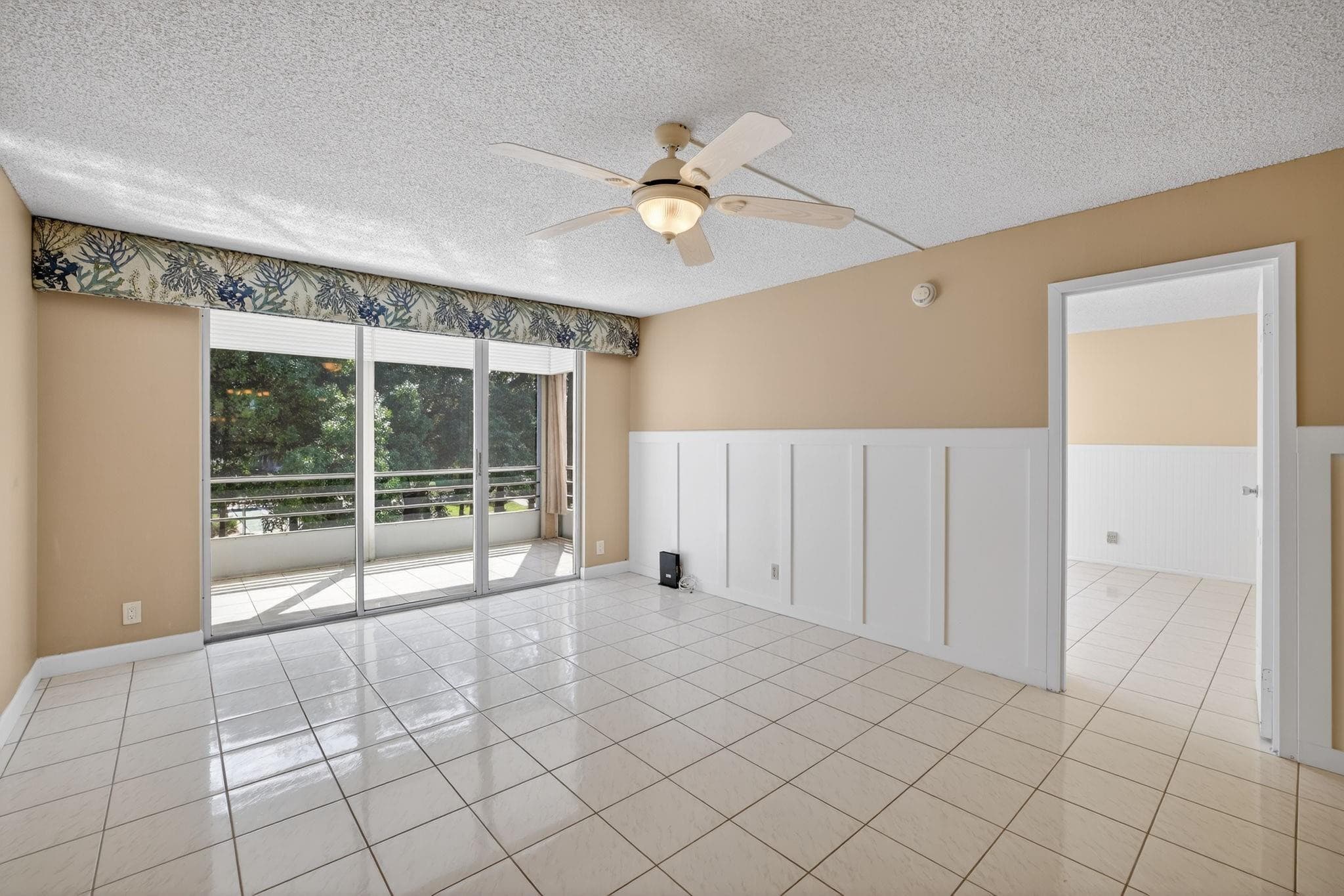 4898 NW 29th Court 315, Lauderdale Lakes, FL 33313 — photo 12 of 65