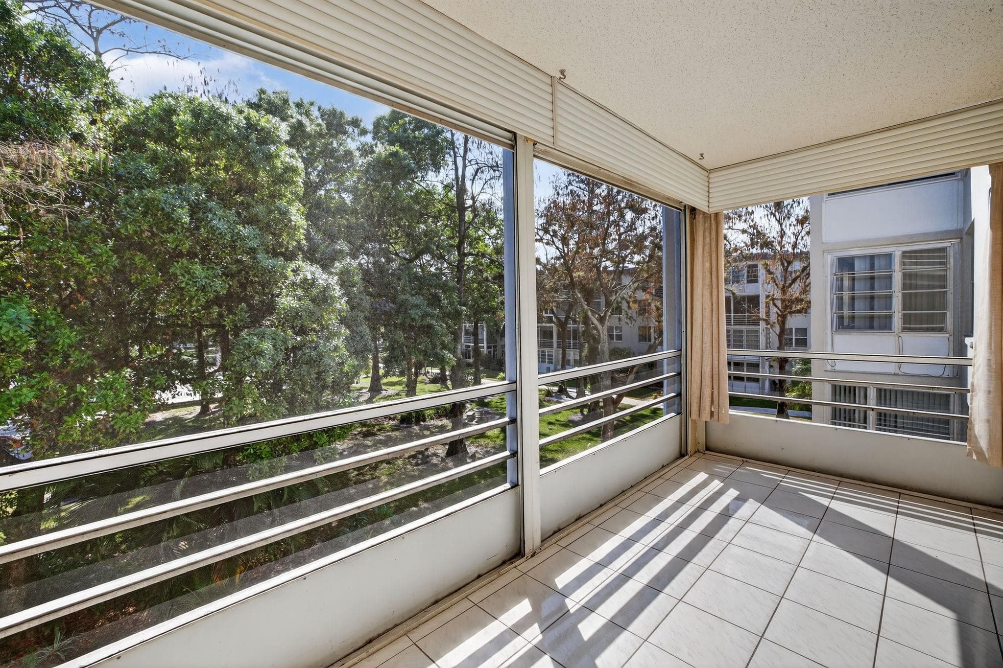 4898 NW 29th Court 315, Lauderdale Lakes, FL 33313 — photo 31 of 65