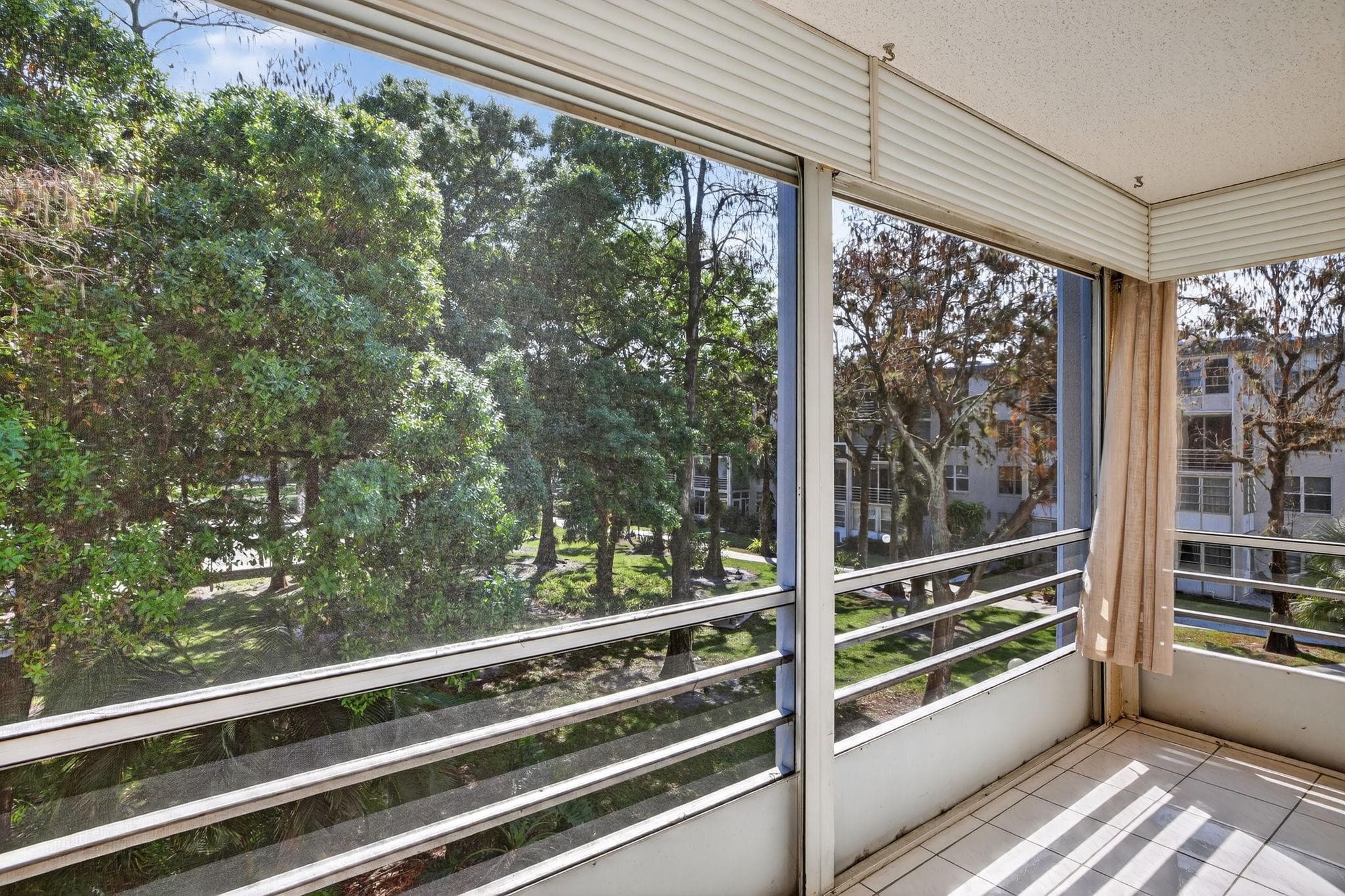 4898 NW 29th Court 315, Lauderdale Lakes, FL 33313 — photo 34 of 65