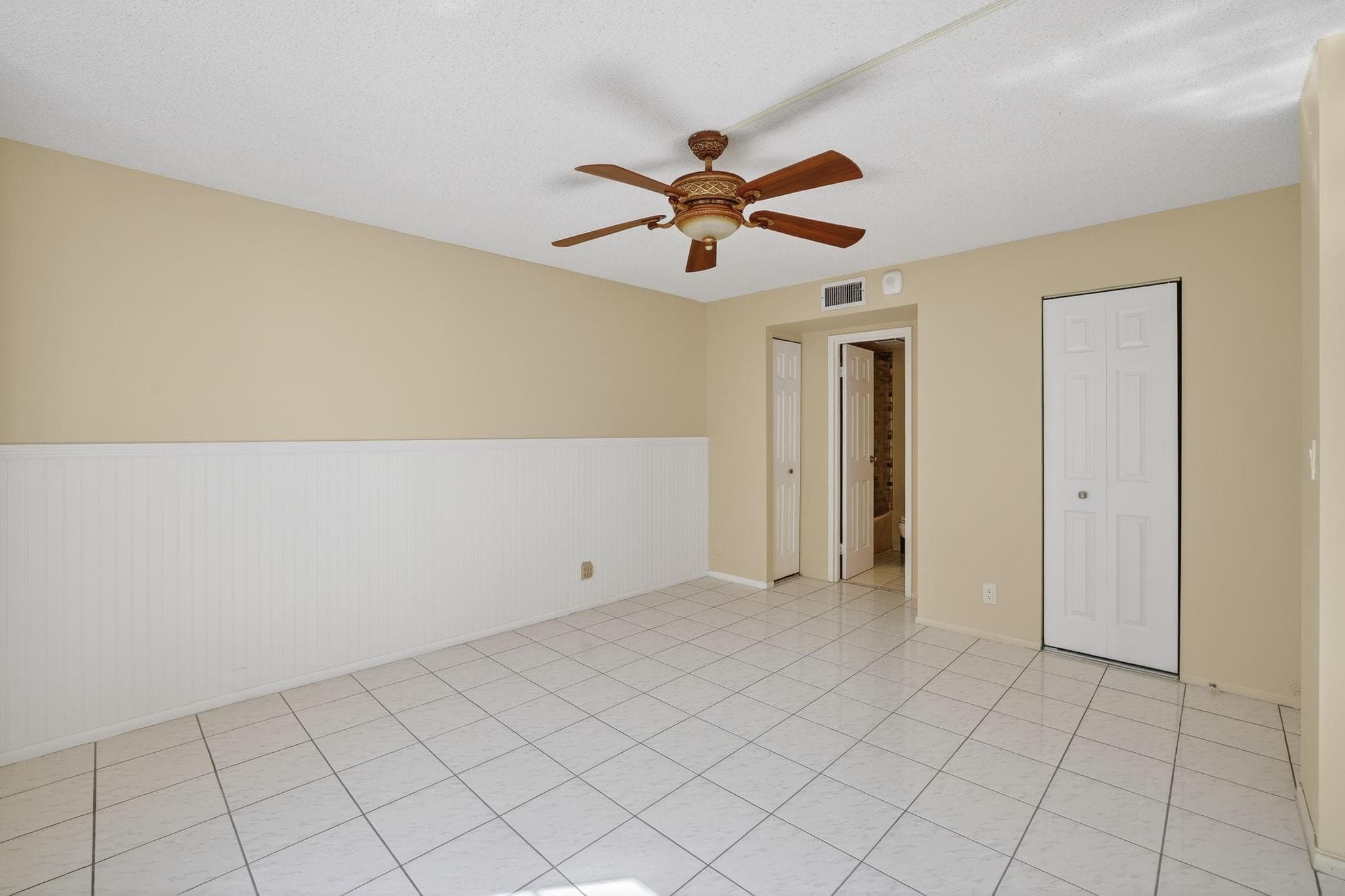 4898 NW 29th Court 315, Lauderdale Lakes, FL 33313 — photo 38 of 65