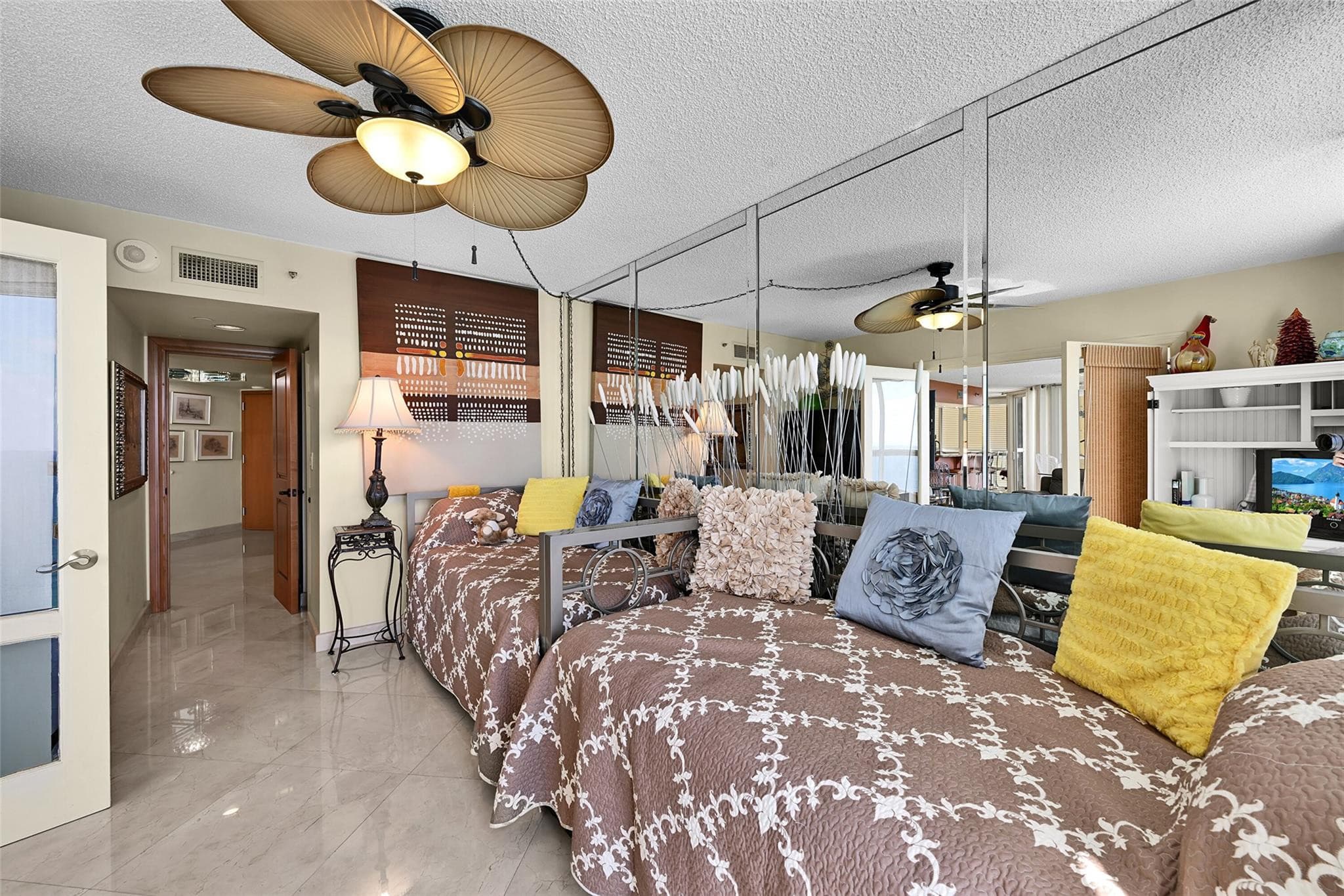 16425 Collins Avenue 2011, Sunny Isles Beach, FL 33160 — photo 35 of 53