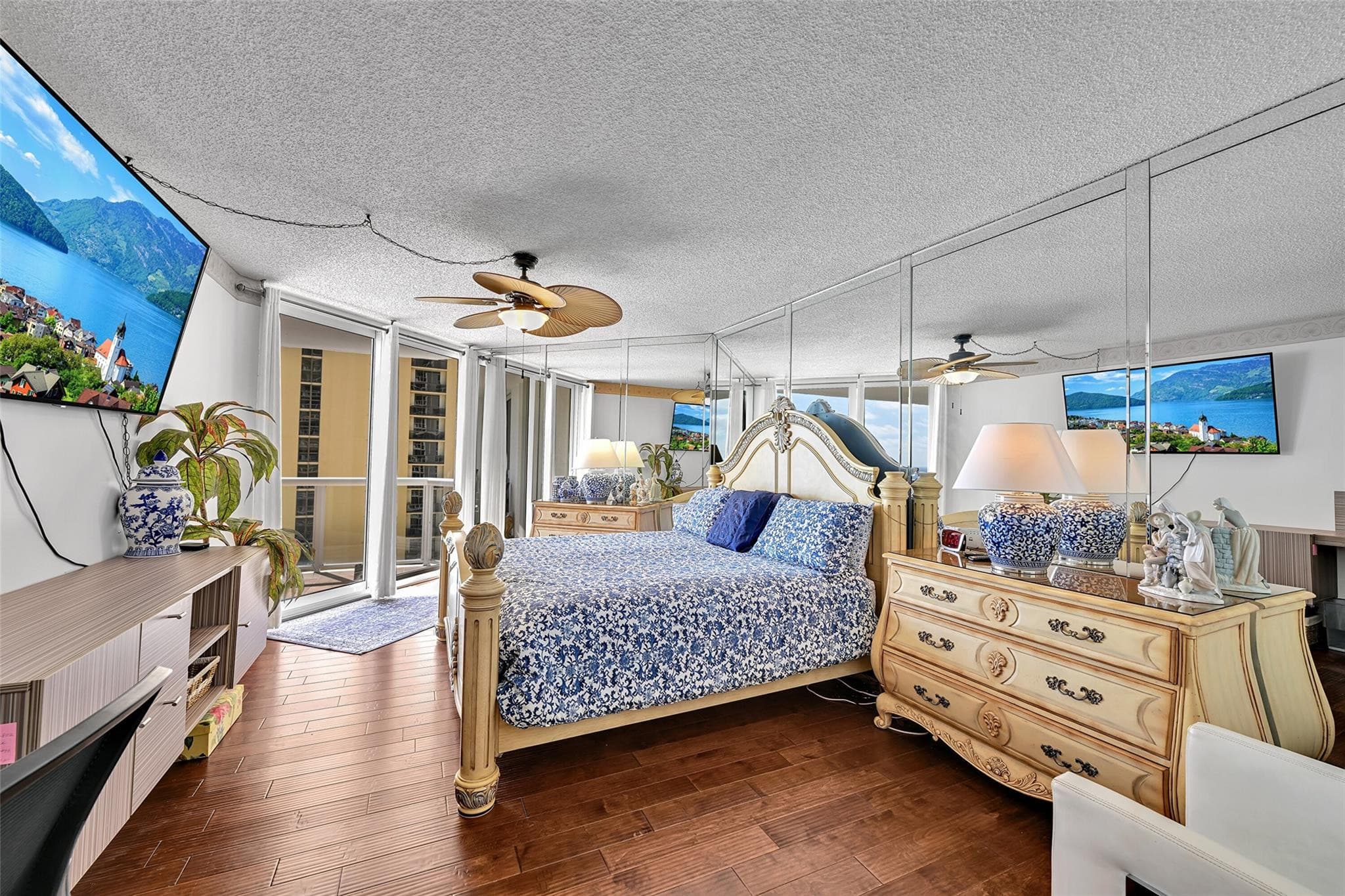 16425 Collins Avenue 2011, Sunny Isles Beach, FL 33160 — photo 37 of 53