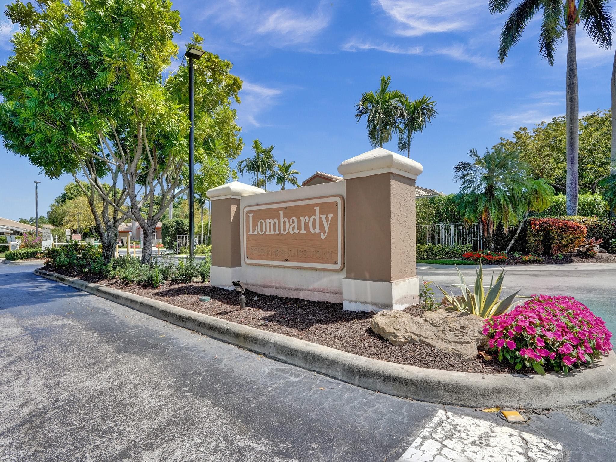 10116 Lombardy Drive 10116, Tamarac, FL 33321 — photo 2 of 48