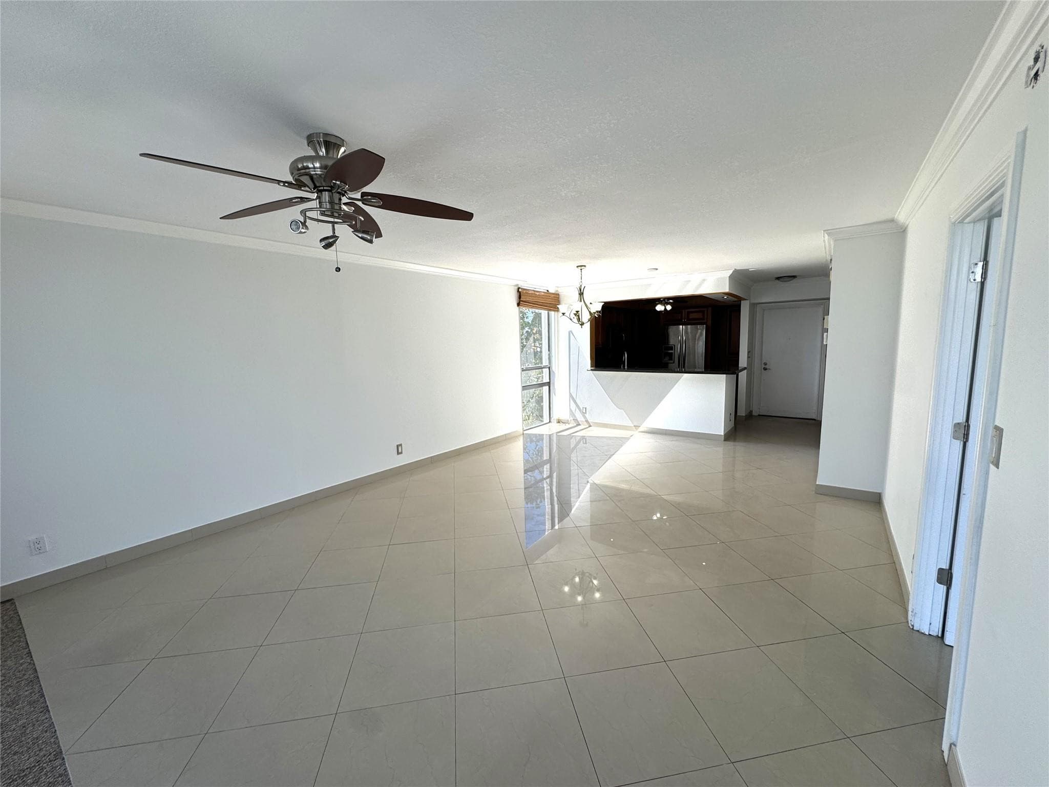 4800 Bayview Drive 406, Fort Lauderdale, FL 33308 — photo 4 of 26