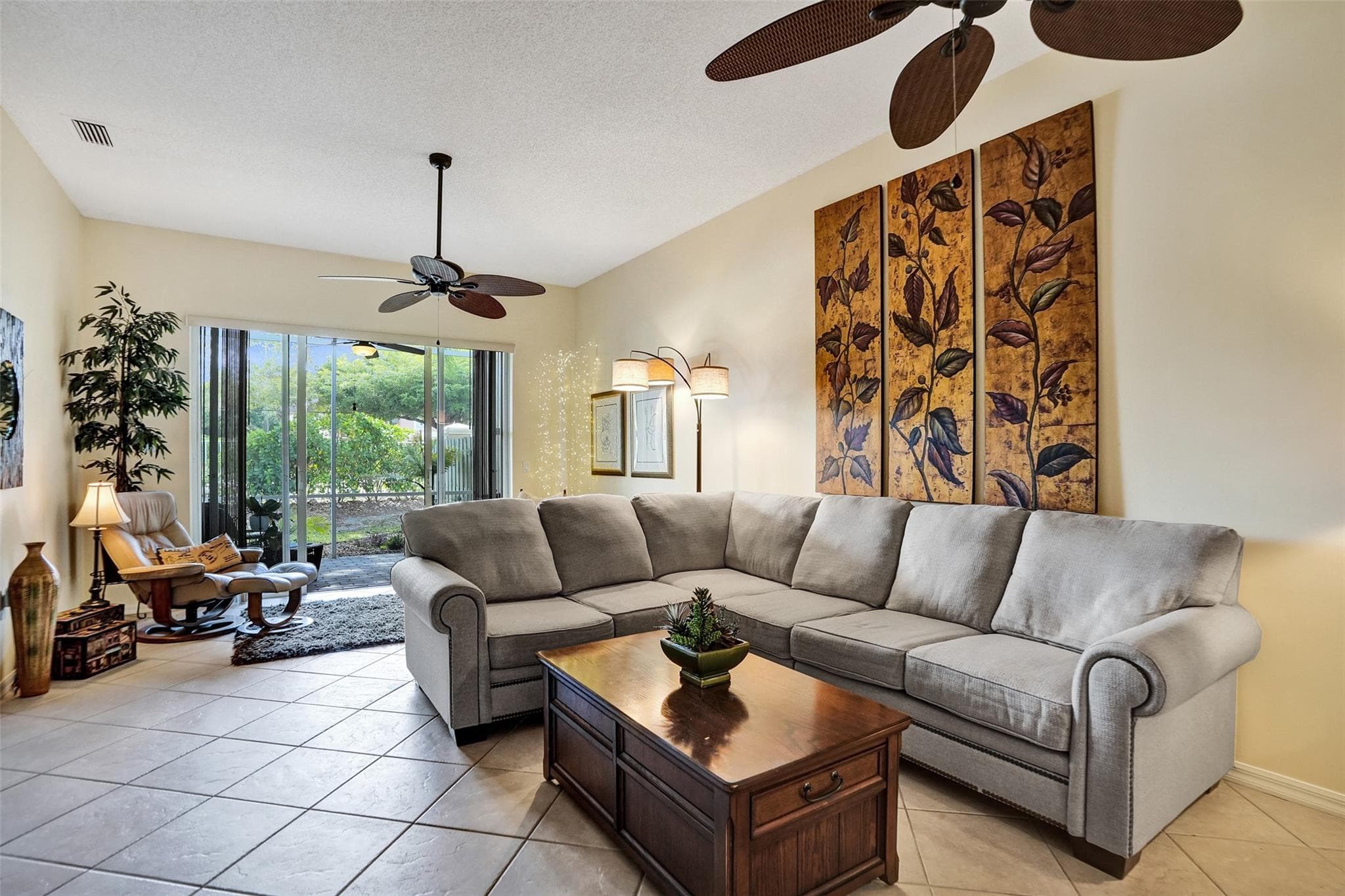 10116 Lombardy Drive 10116, Tamarac, FL 33321 — photo 22 of 48