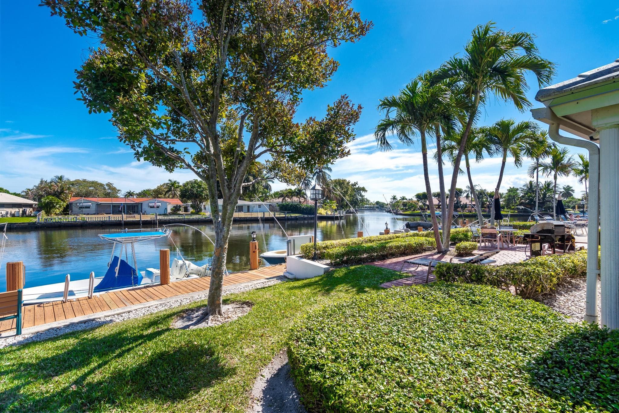 140 Cypress Club Drive 422, Pompano Beach, FL 33060 — photo 4 of 38