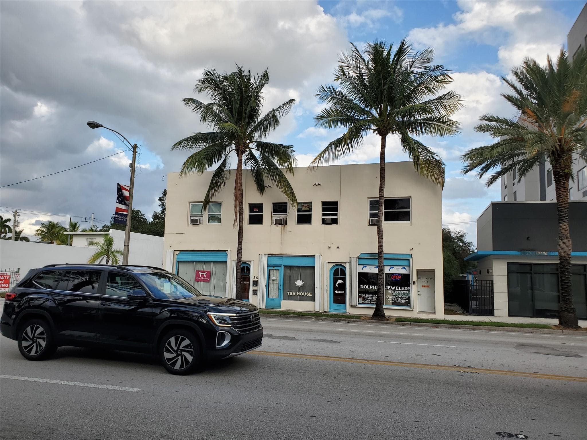 50 N Federal Highway 4, Dania Beach, FL 33004 — photo 1 of 15