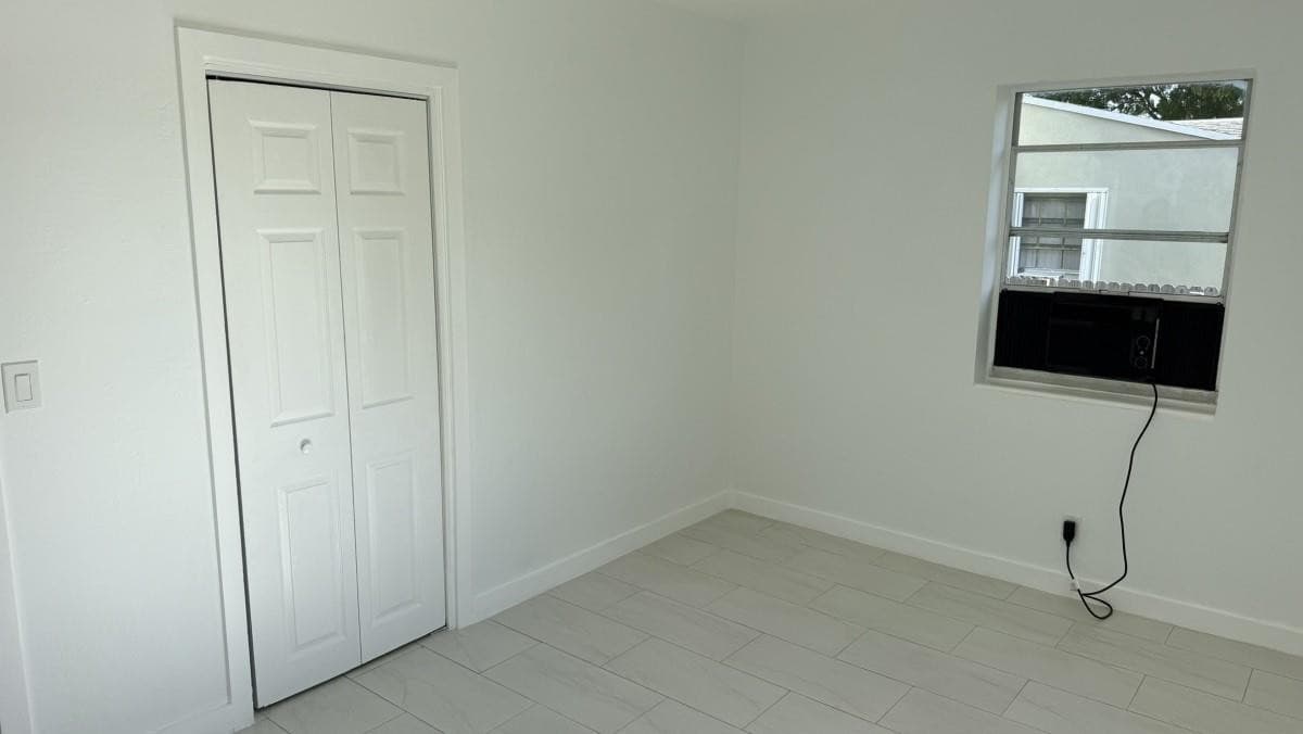 2745 Funston Street, Hollywood, FL 33020 — photo 10 of 24