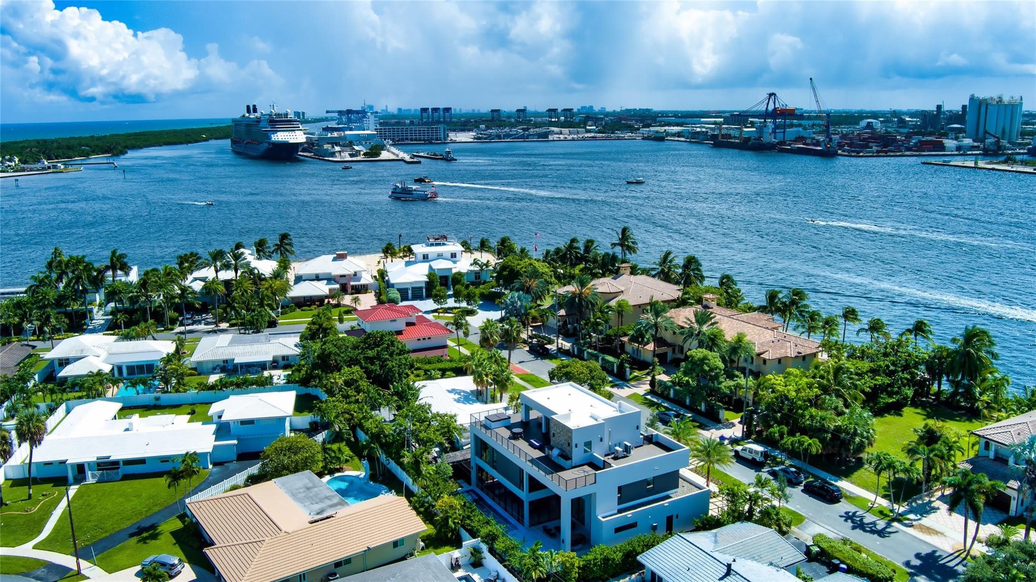 2000 Harbourview Drive, Fort Lauderdale, FL 33316 — photo 45 of 48