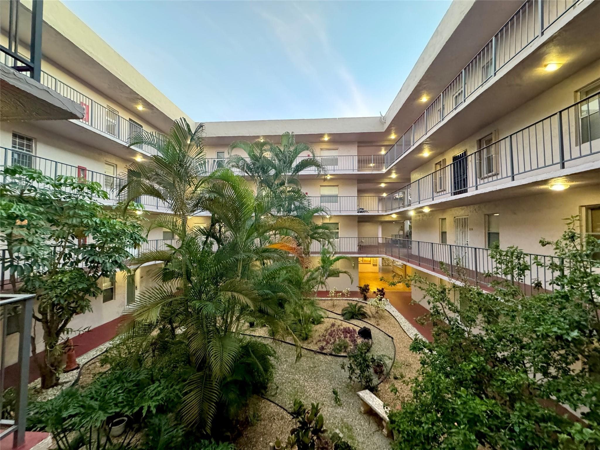 2821 Somerset Drive 216, Lauderdale Lakes, FL 33311 — photo 13 of 15