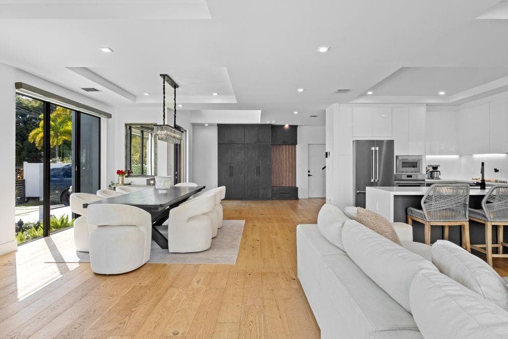 705 SW 8th Terrace, Fort Lauderdale, FL 33315 — photo 22 of 56