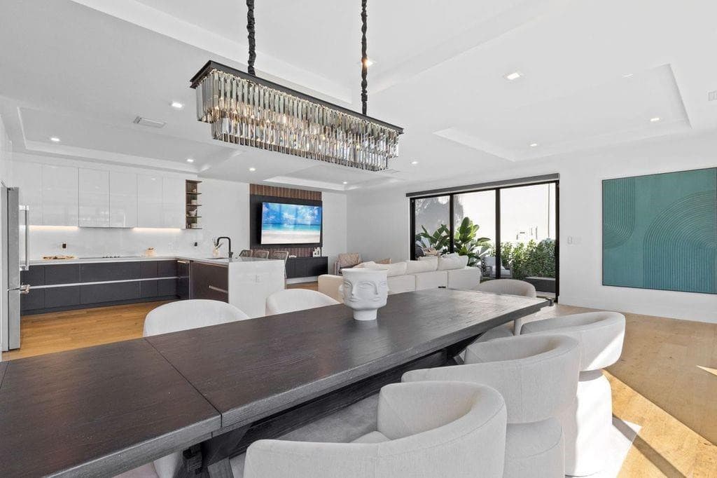 705 SW 8th Terrace, Fort Lauderdale, FL 33315 — photo 24 of 56