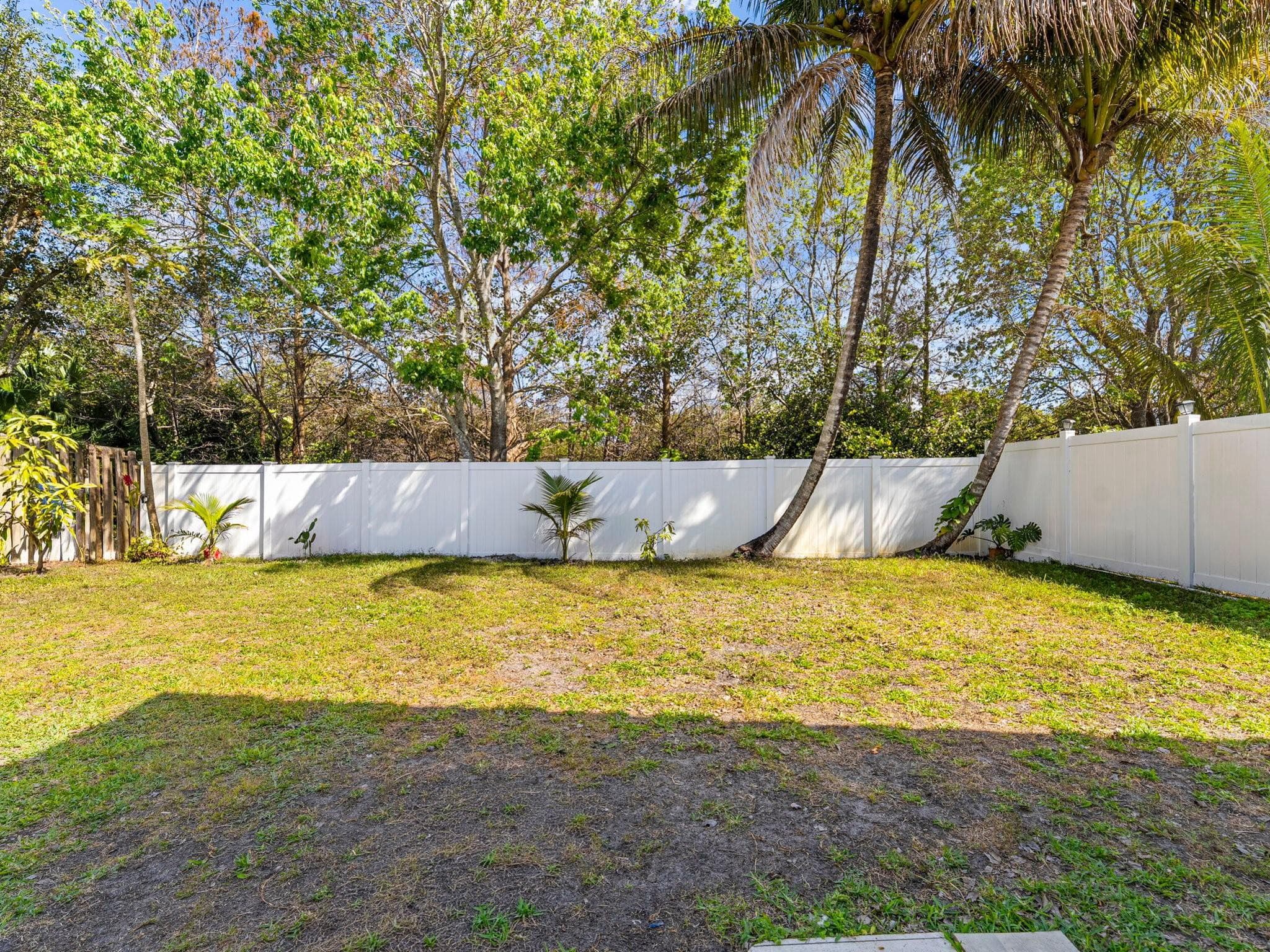 181 SW 203rd Avenue, Pembroke Pines, FL 33029 — photo 16 of 22