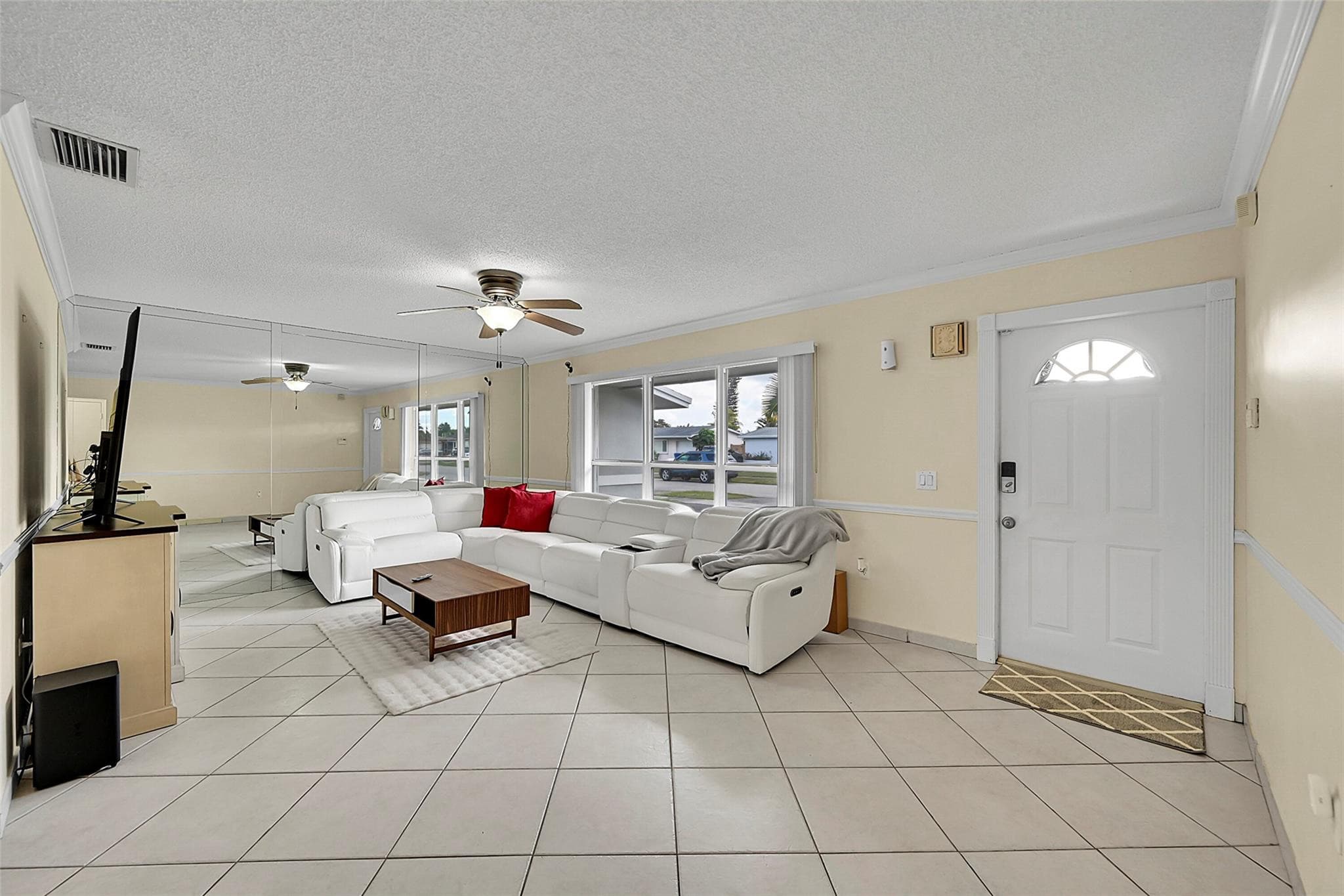 9661 NW 24th Place, Sunrise, FL 33322 — photo 7 of 42