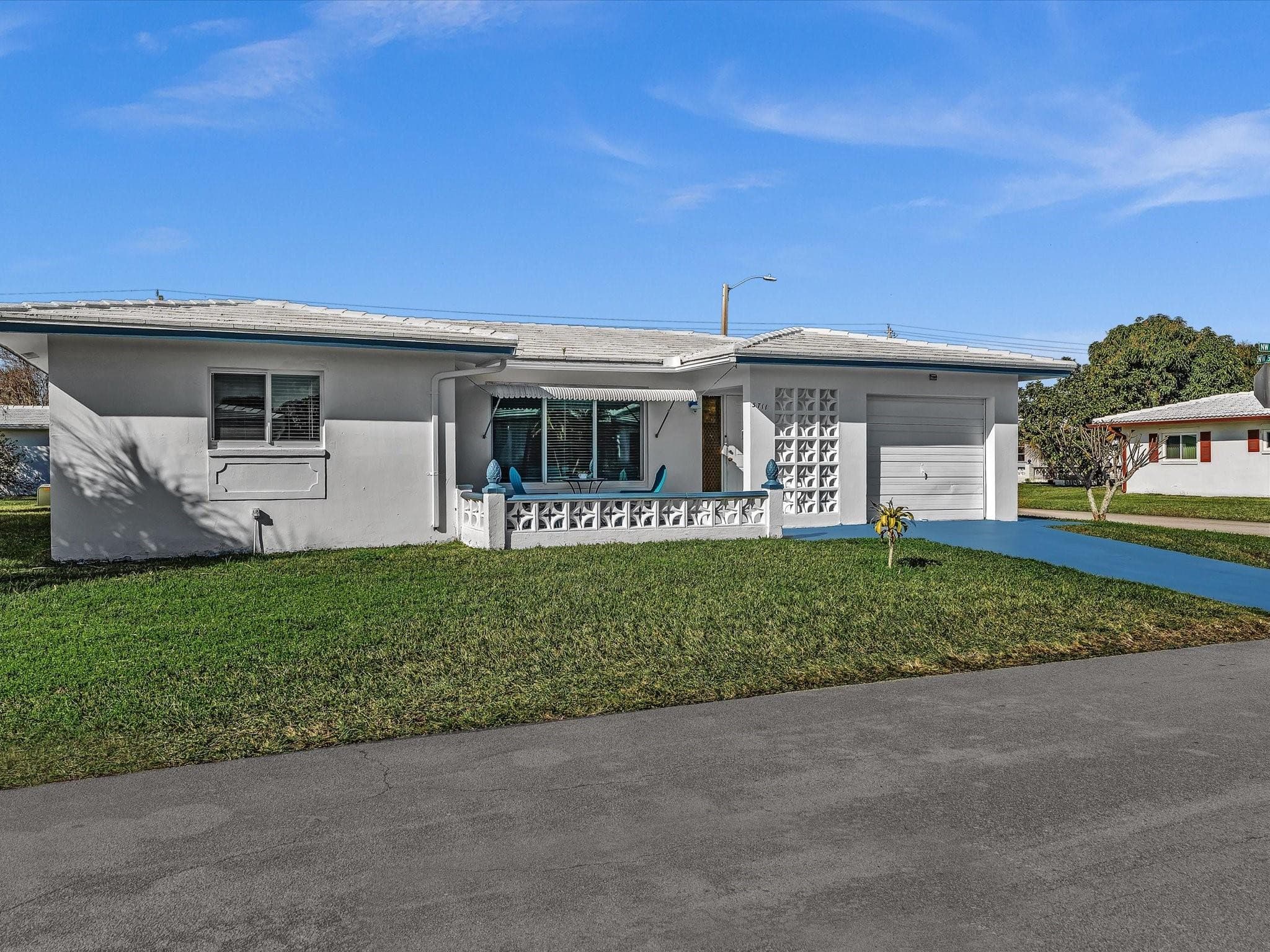 5711 NW 84th Avenue, Tamarac, FL 33321 — photo 3 of 45
