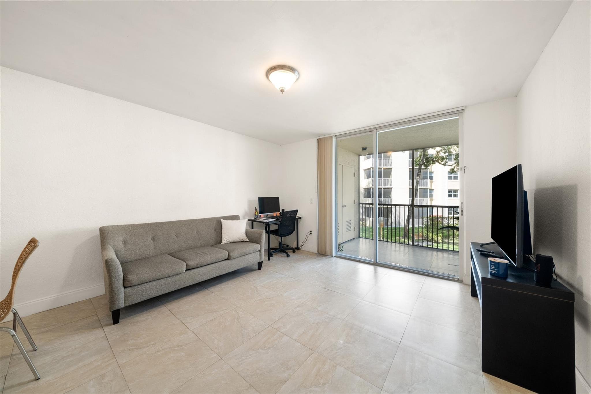 8225 Lake Drive 205, Doral, FL 33166 — photo 8 of 28