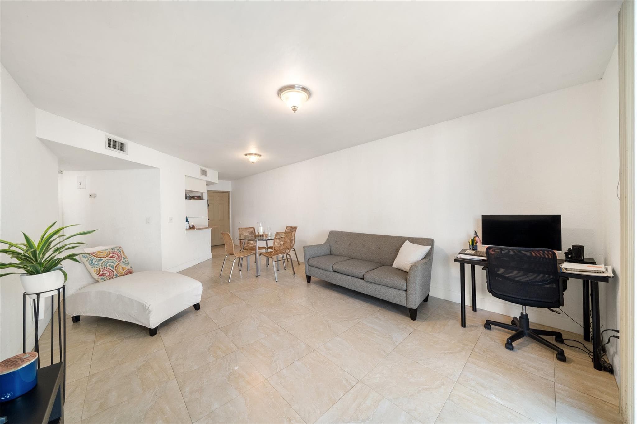 8225 Lake Drive 205, Doral, FL 33166 — photo 9 of 28