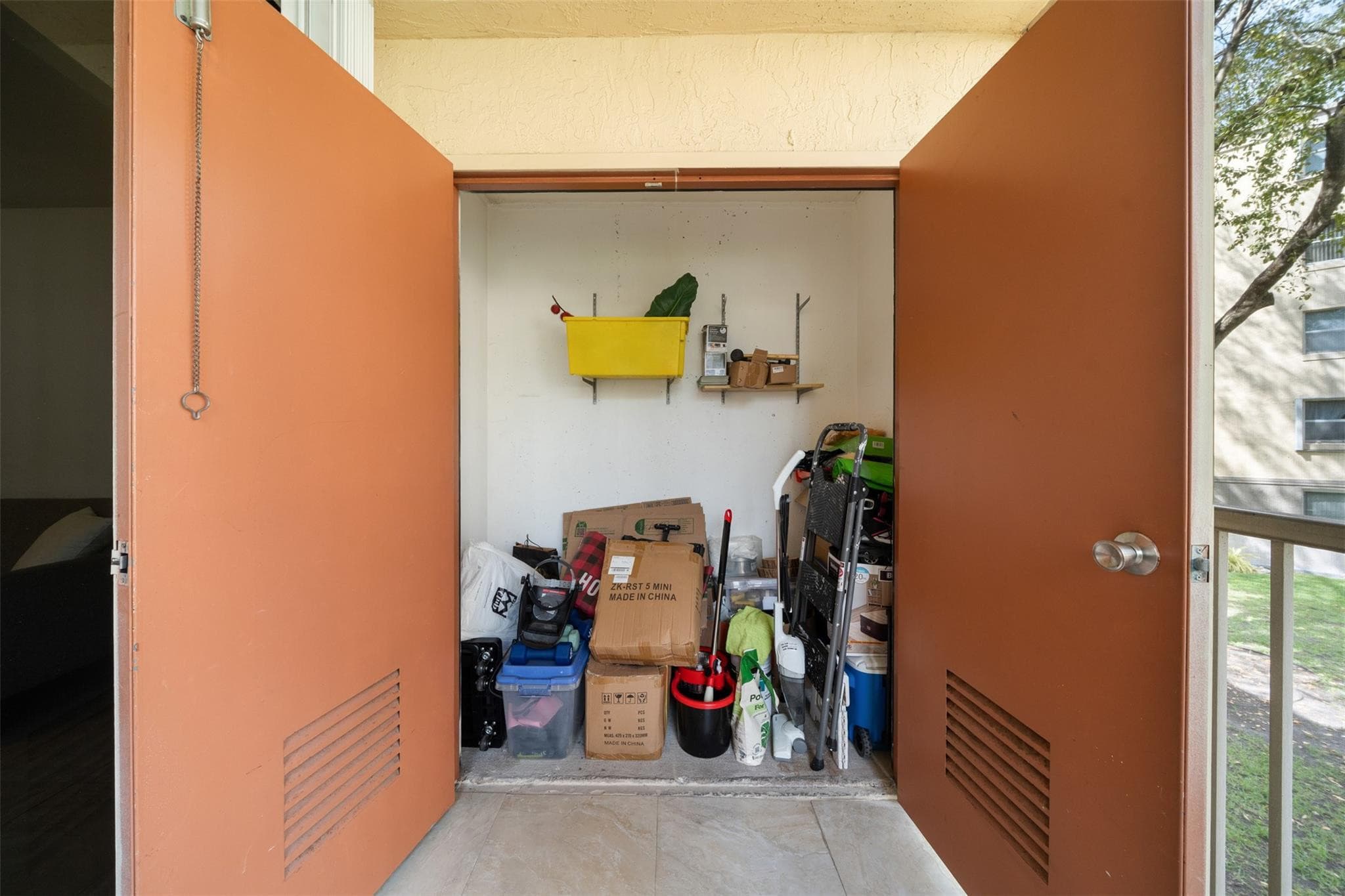 8225 Lake Drive 205, Doral, FL 33166 — photo 19 of 28