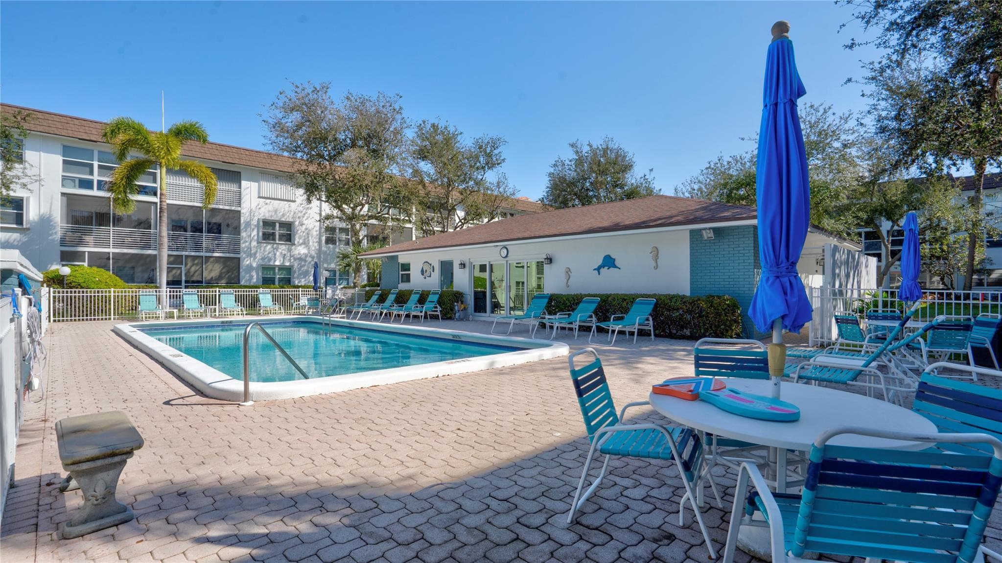1501 S Ocean Boulevard 325, Lauderdale-By-The-Sea, FL 33062 — photo 25 of 35