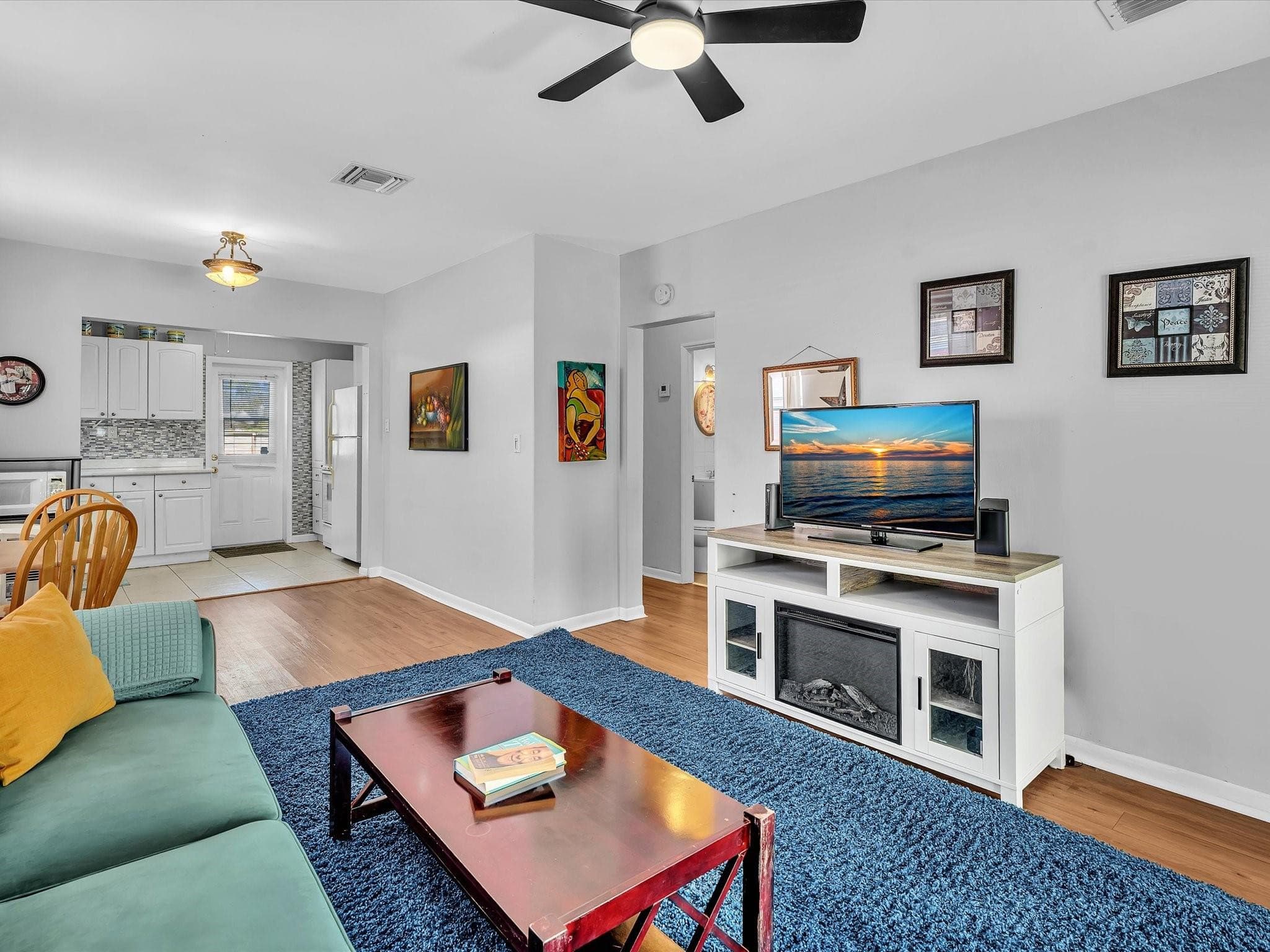 1835 Roosevelt Street, Hollywood, FL 33020 — photo 9 of 49