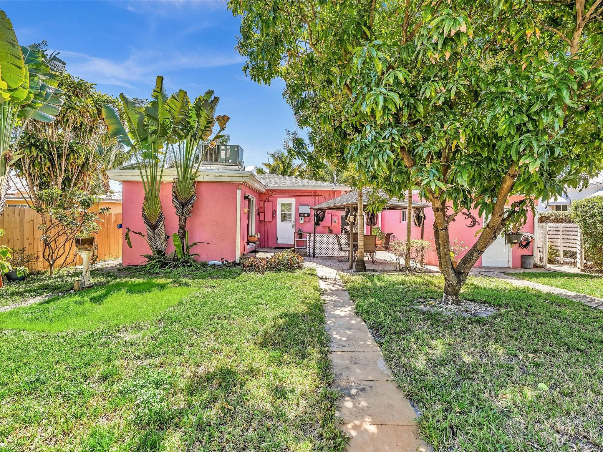 1835 Roosevelt Street, Hollywood, FL 33020 — photo 33 of 49