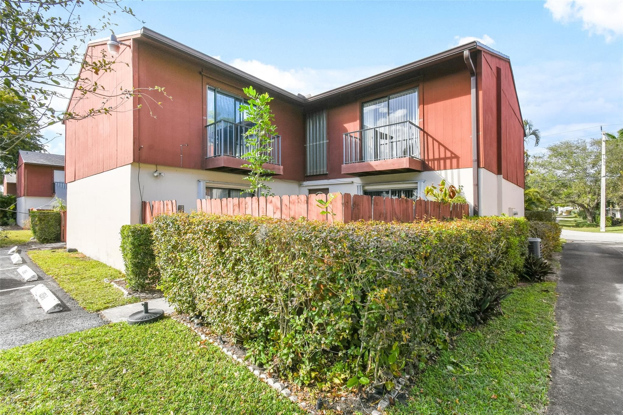 4350 Lilac Street B, Palm Beach Gardens, FL 33410 — photo 1 of 37
