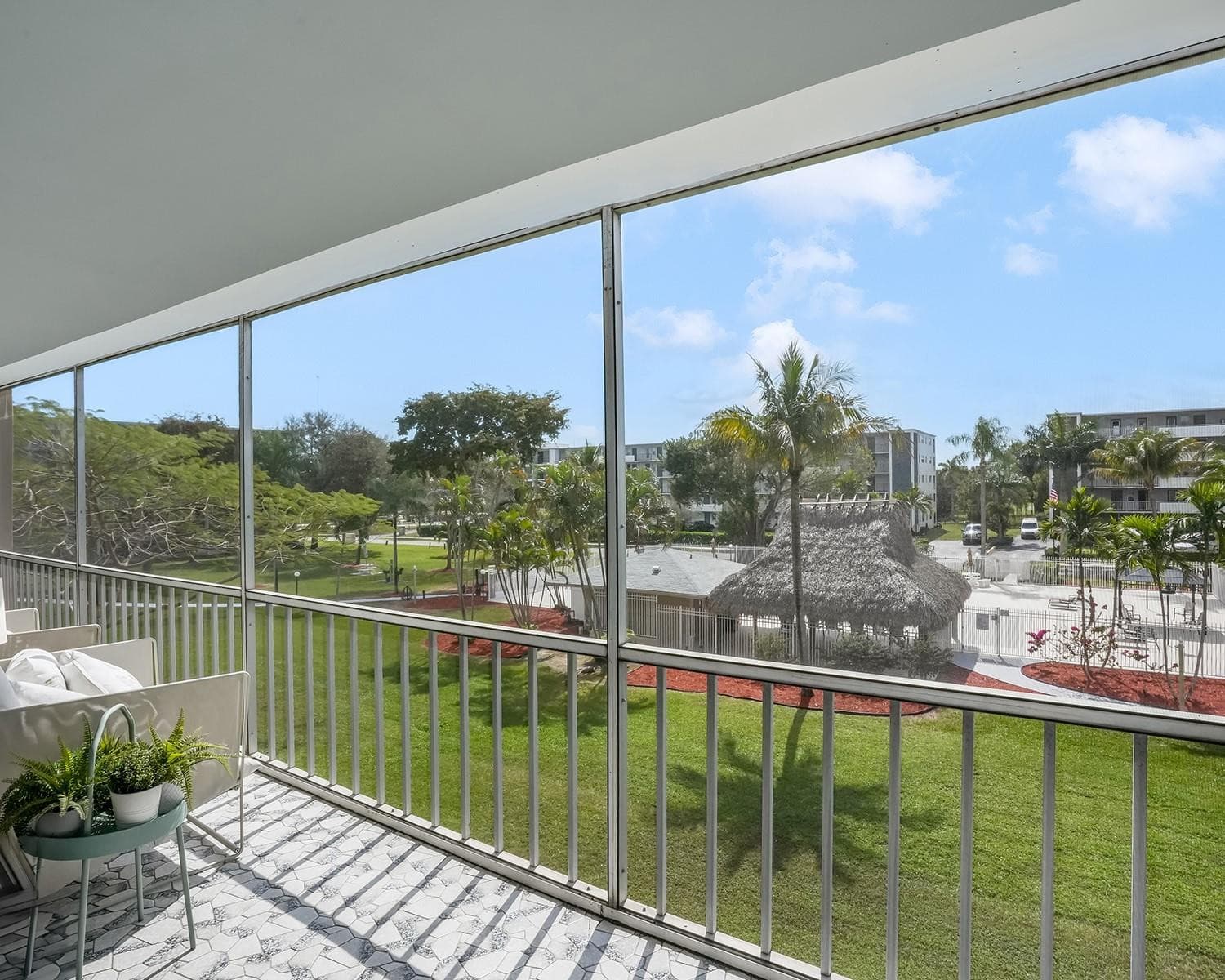 4700 Washington Street 301, Hollywood, FL 33021 — photo 2 of 28