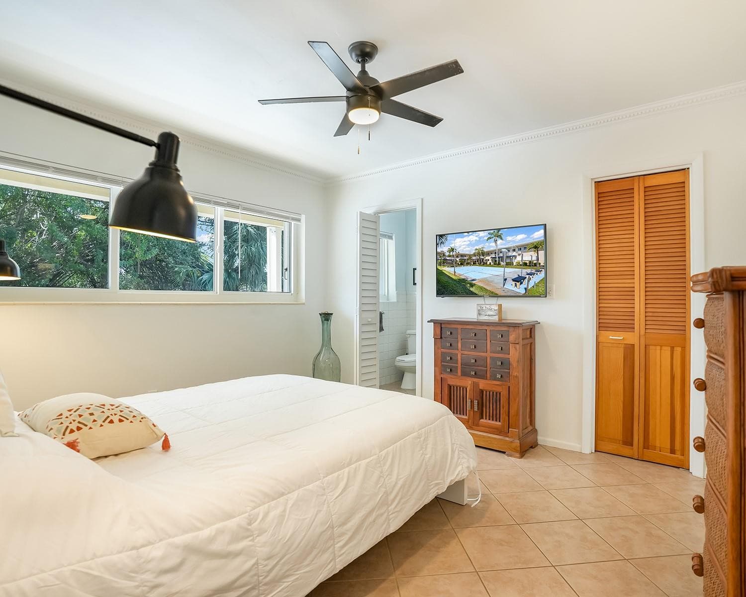 223 S Federal Highway 6, Dania Beach, FL 33004 — photo 15 of 23