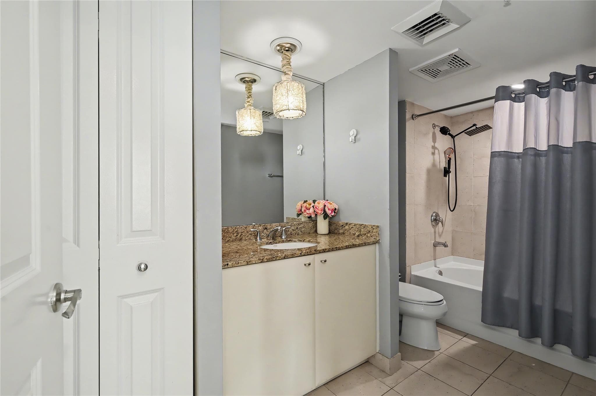 610 W Las Olas Boulevard 1221n, Fort Lauderdale, FL 33312 — photo 16 of 43