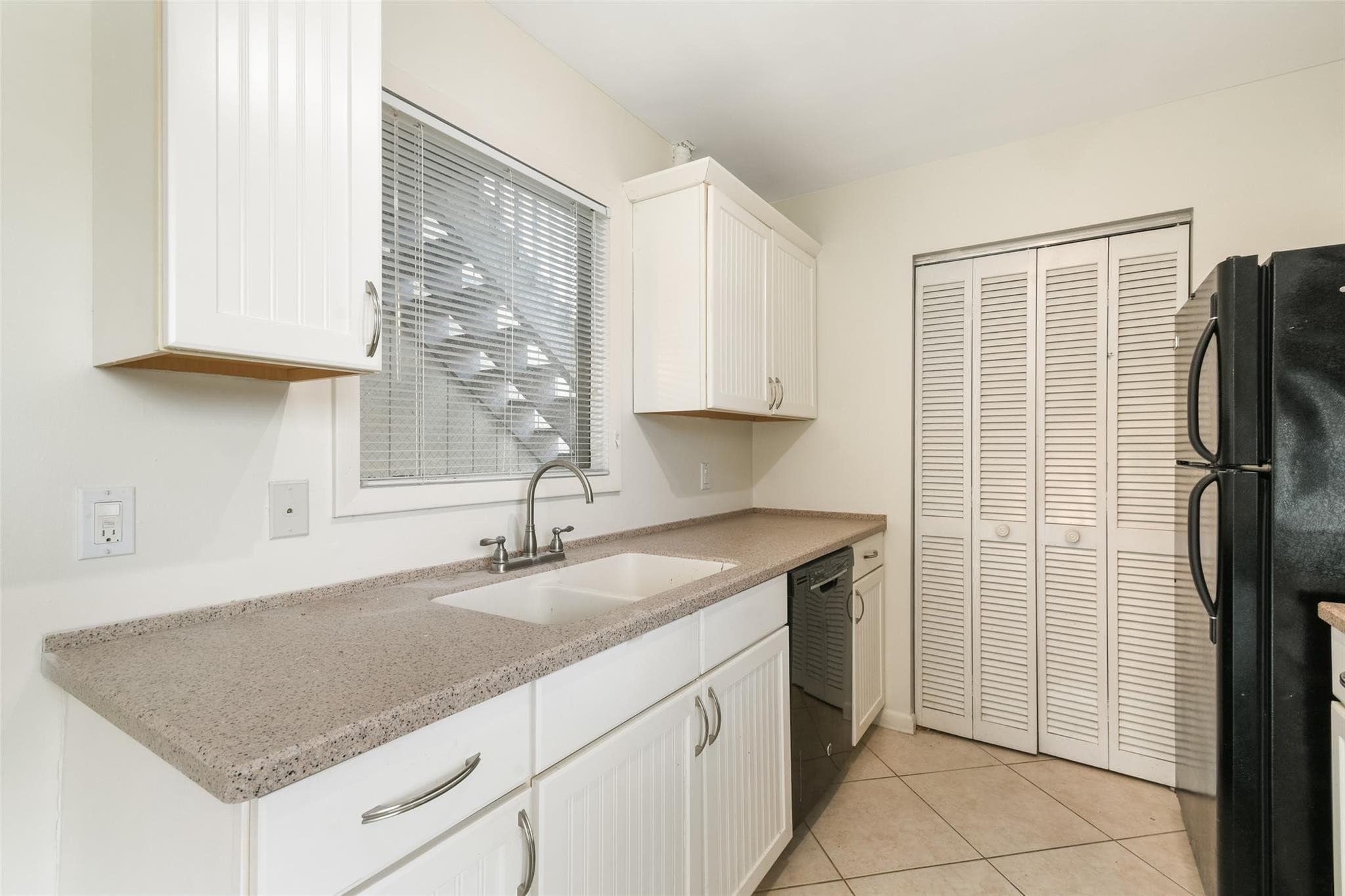 8163 SE Croft Circle C-5, Hobe Sound, FL 33455 — photo 2 of 28