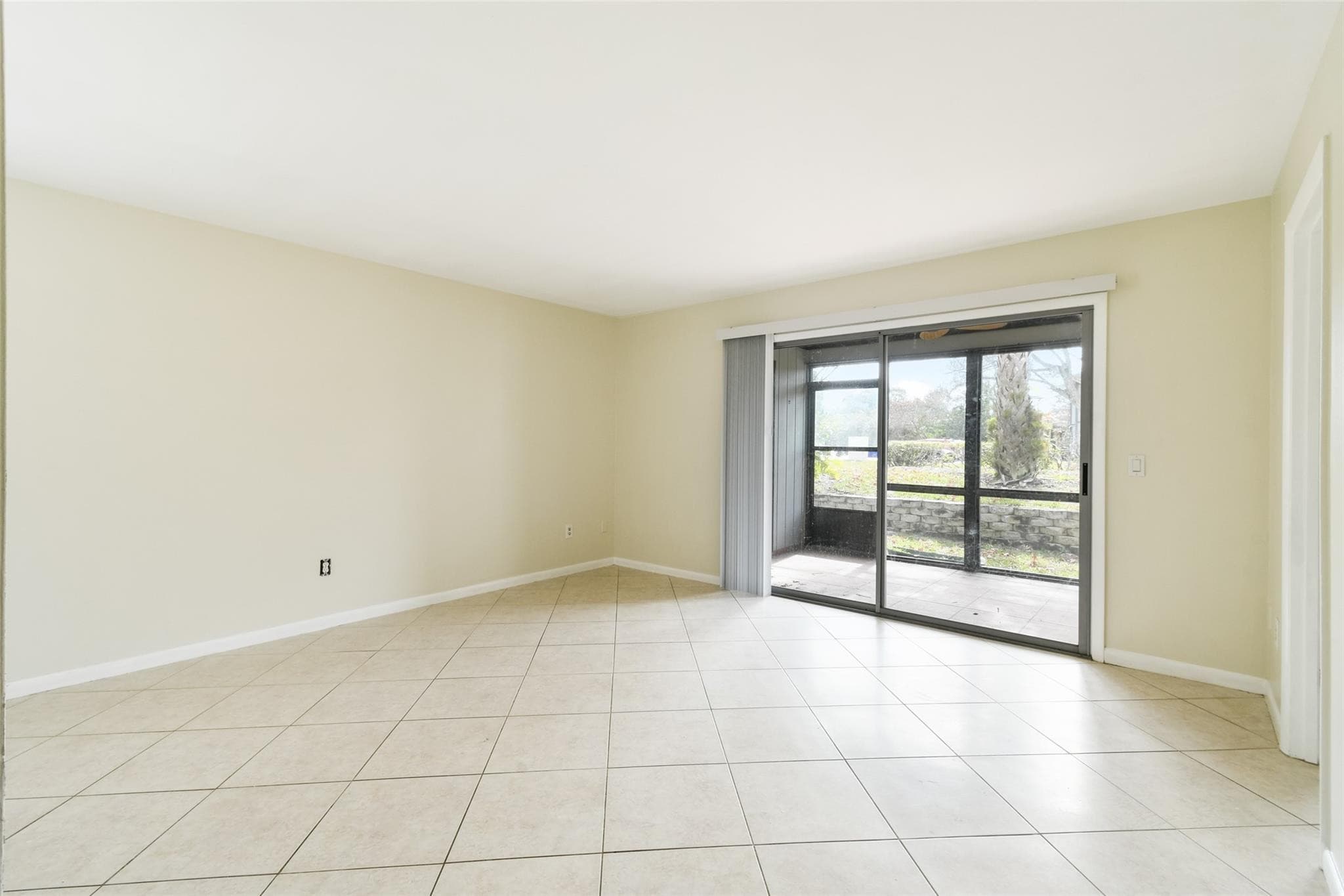 8163 SE Croft Circle C-5, Hobe Sound, FL 33455 — photo 4 of 28