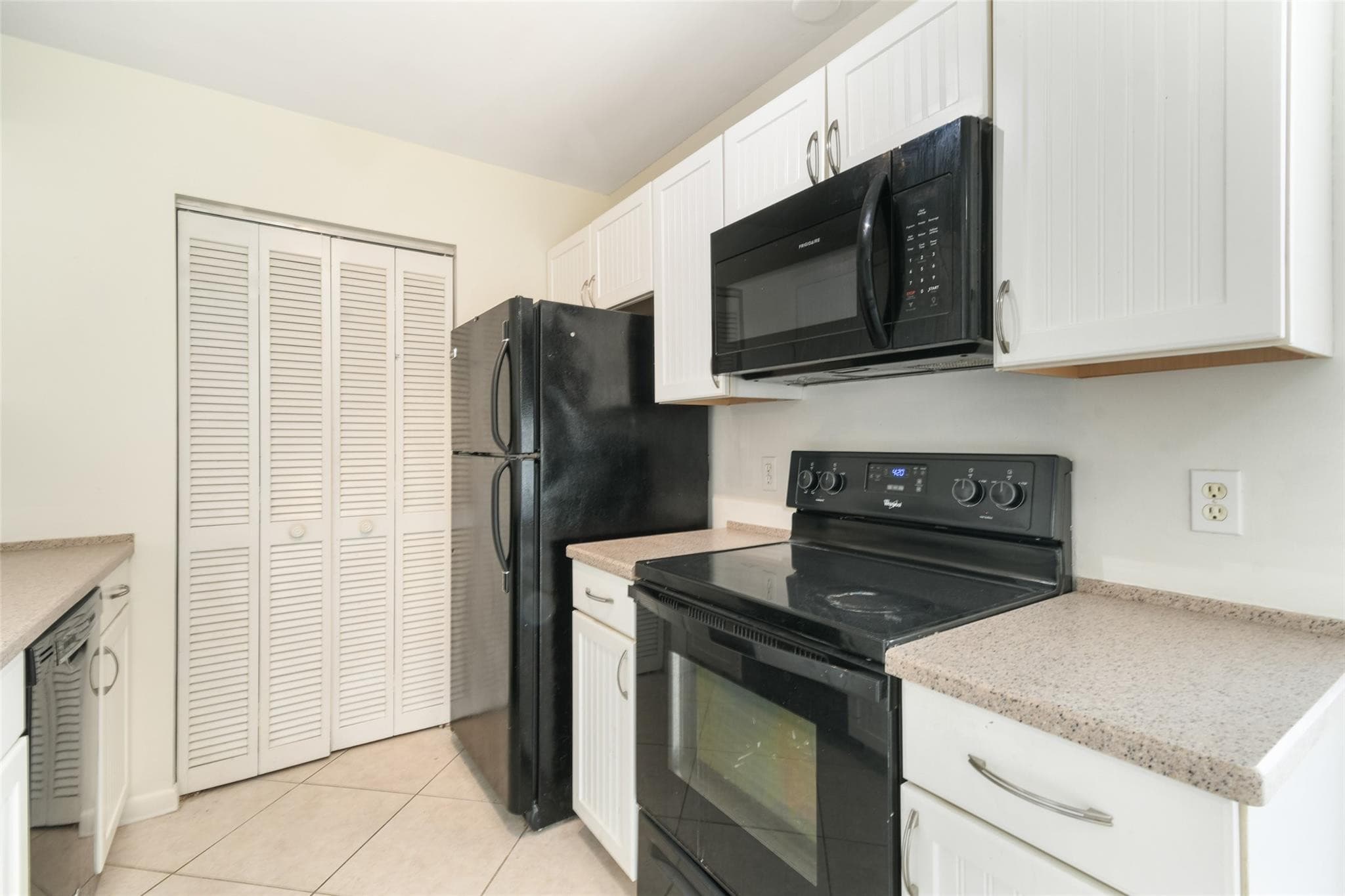 8163 SE Croft Circle C-5, Hobe Sound, FL 33455 — photo 8 of 28
