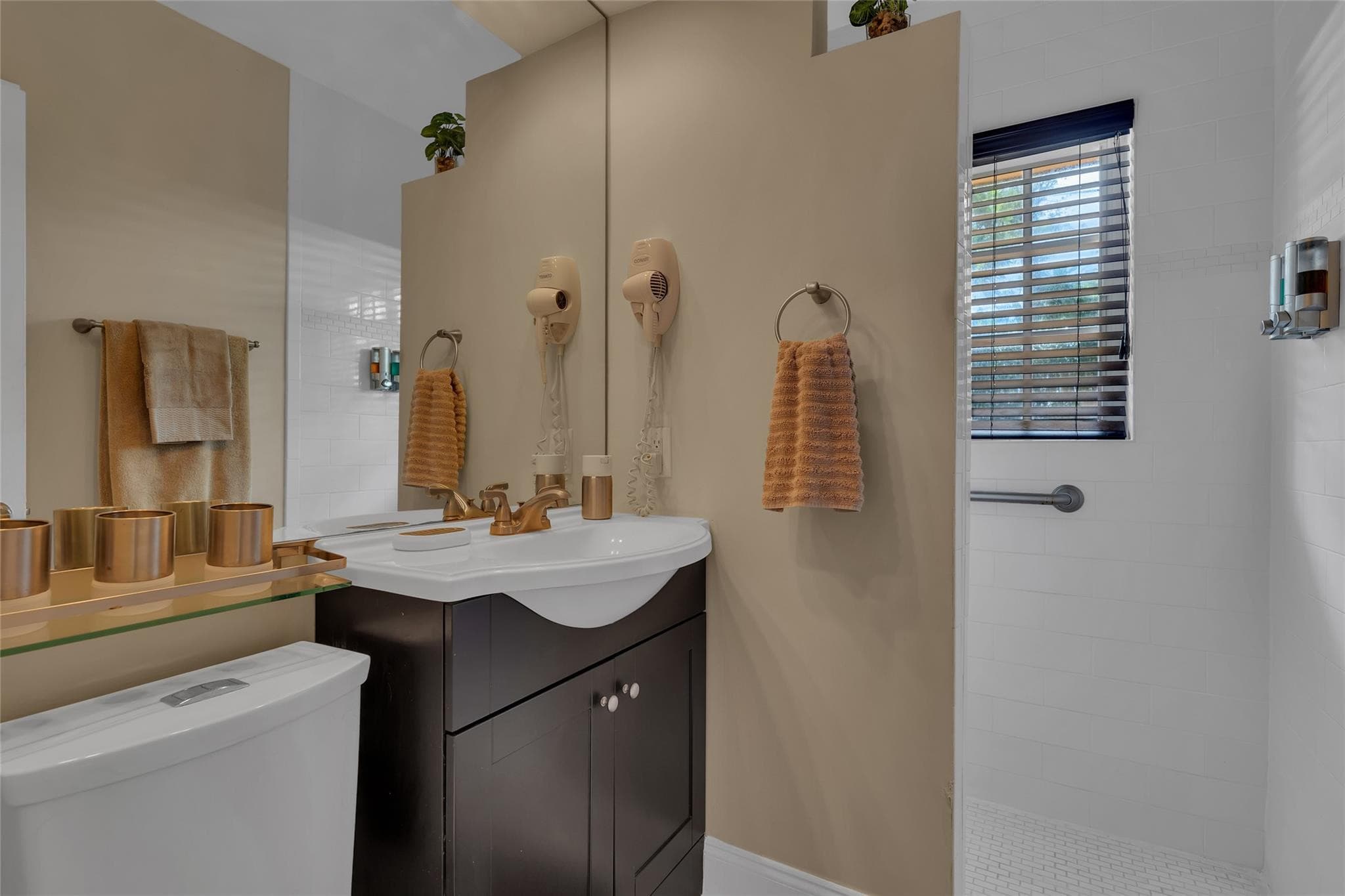 258 Basin Drive, Lauderdale-By-The-Sea, FL 33308 — photo 41 of 76