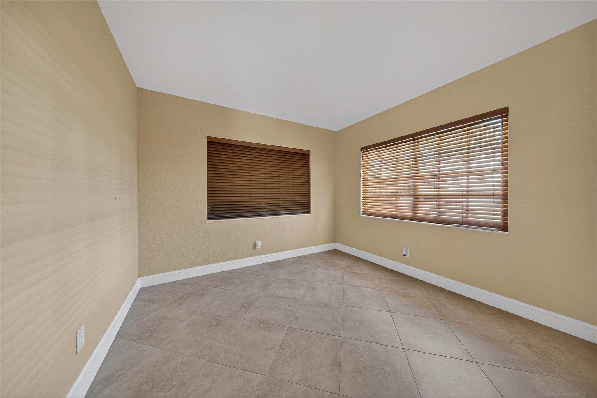 258 Basin Drive, Lauderdale-By-The-Sea, FL 33308 — photo 58 of 76